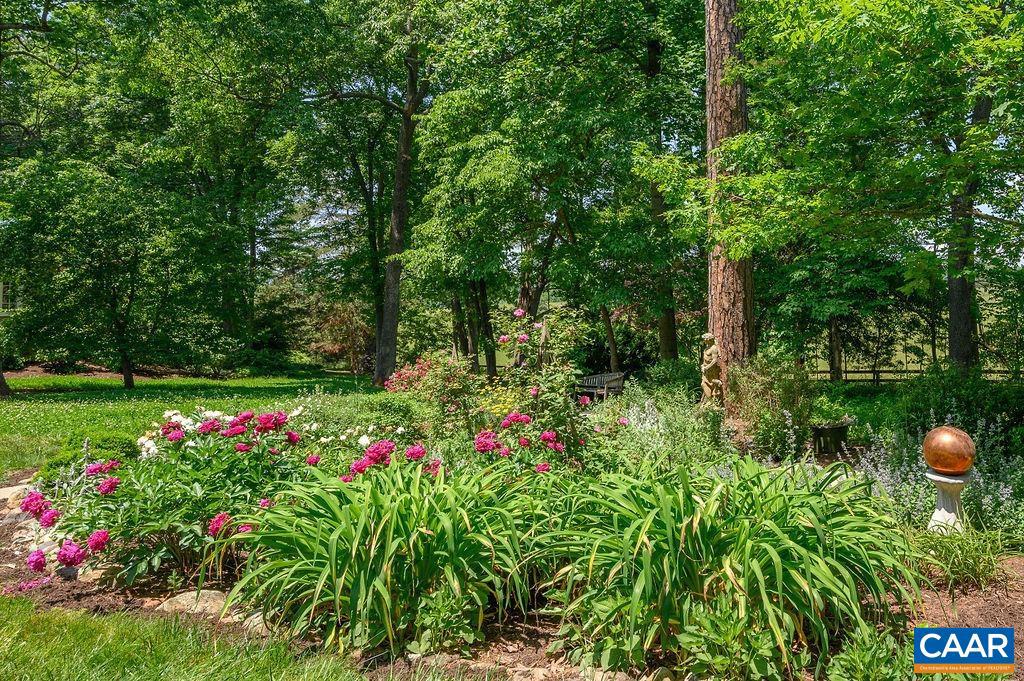 GARTH GATE - Residential