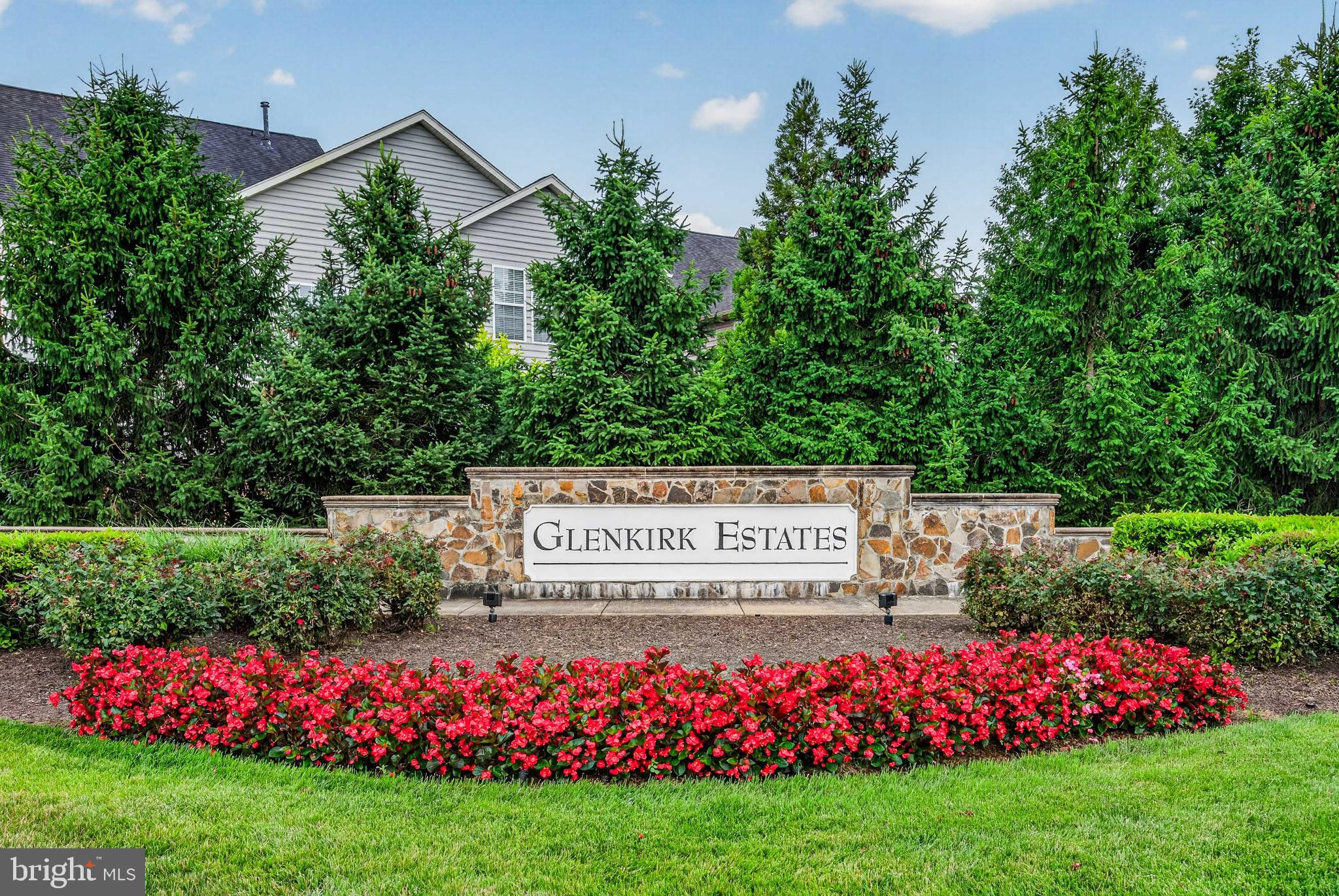 13862 ESTATE MANOR DRIVE