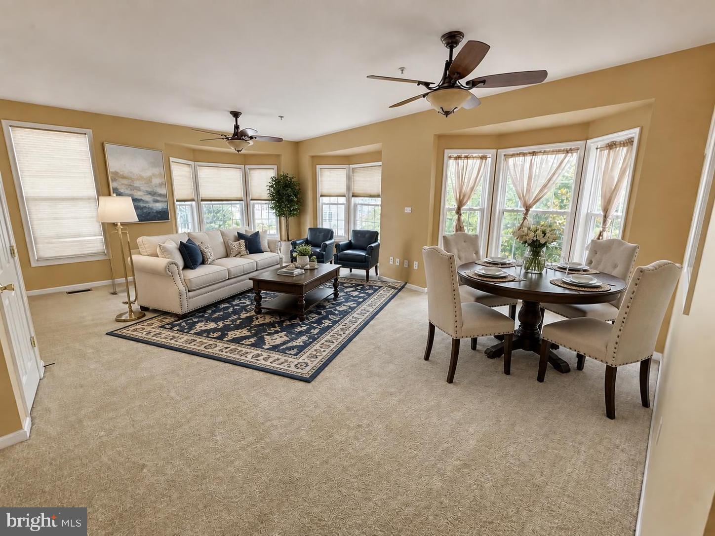 10325 LANTERN LANE