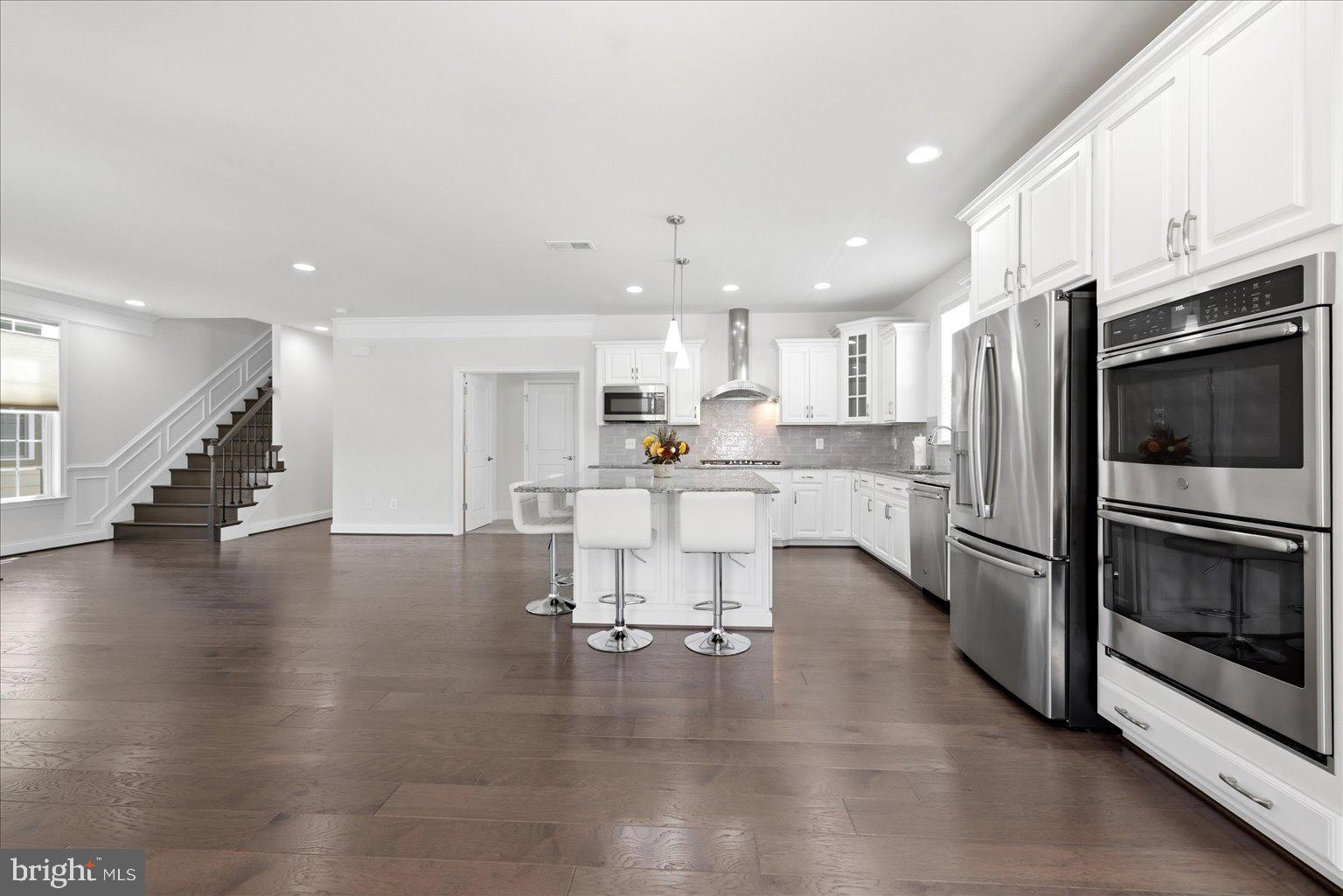 7922 ASHLAND DRIVE