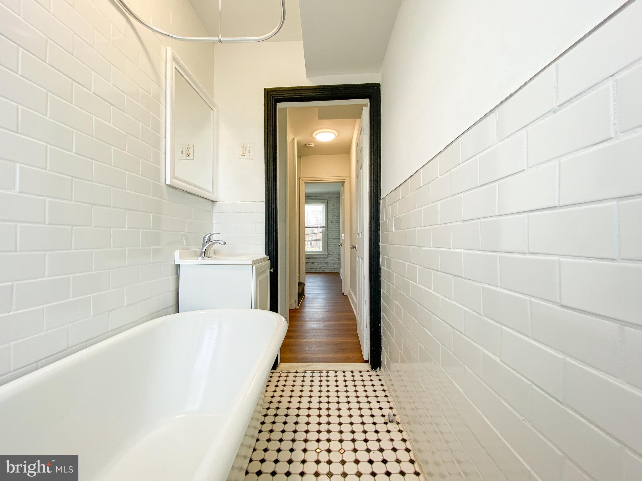 FISHTOWN - Residential Lease