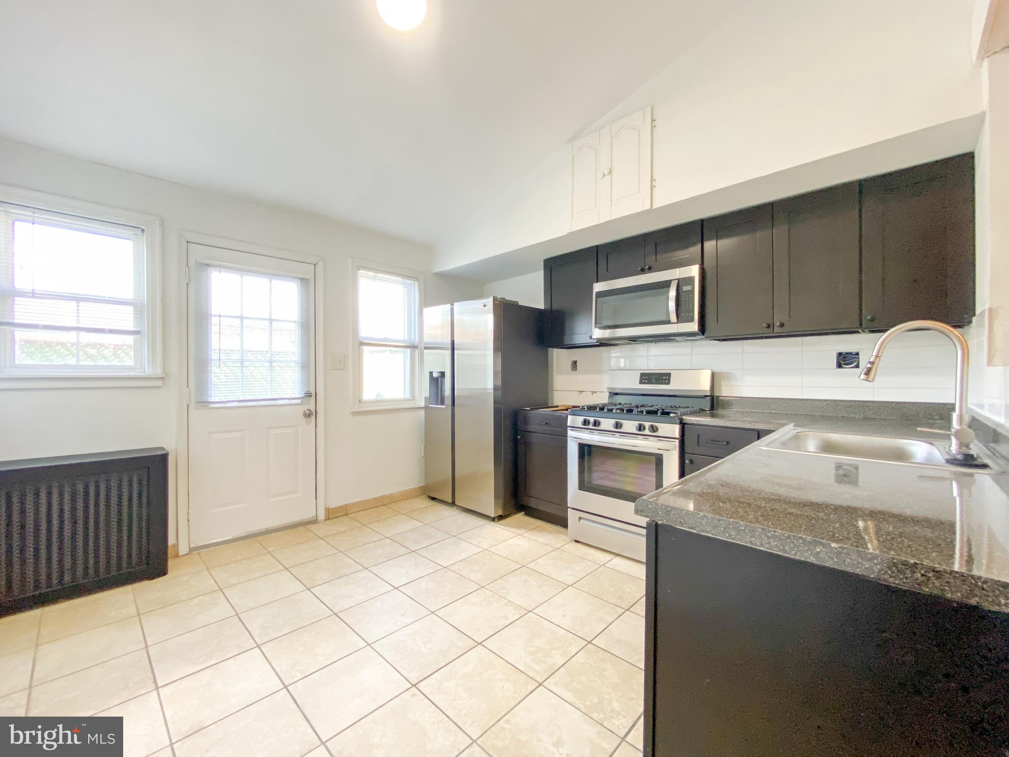 FISHTOWN - Residential Lease