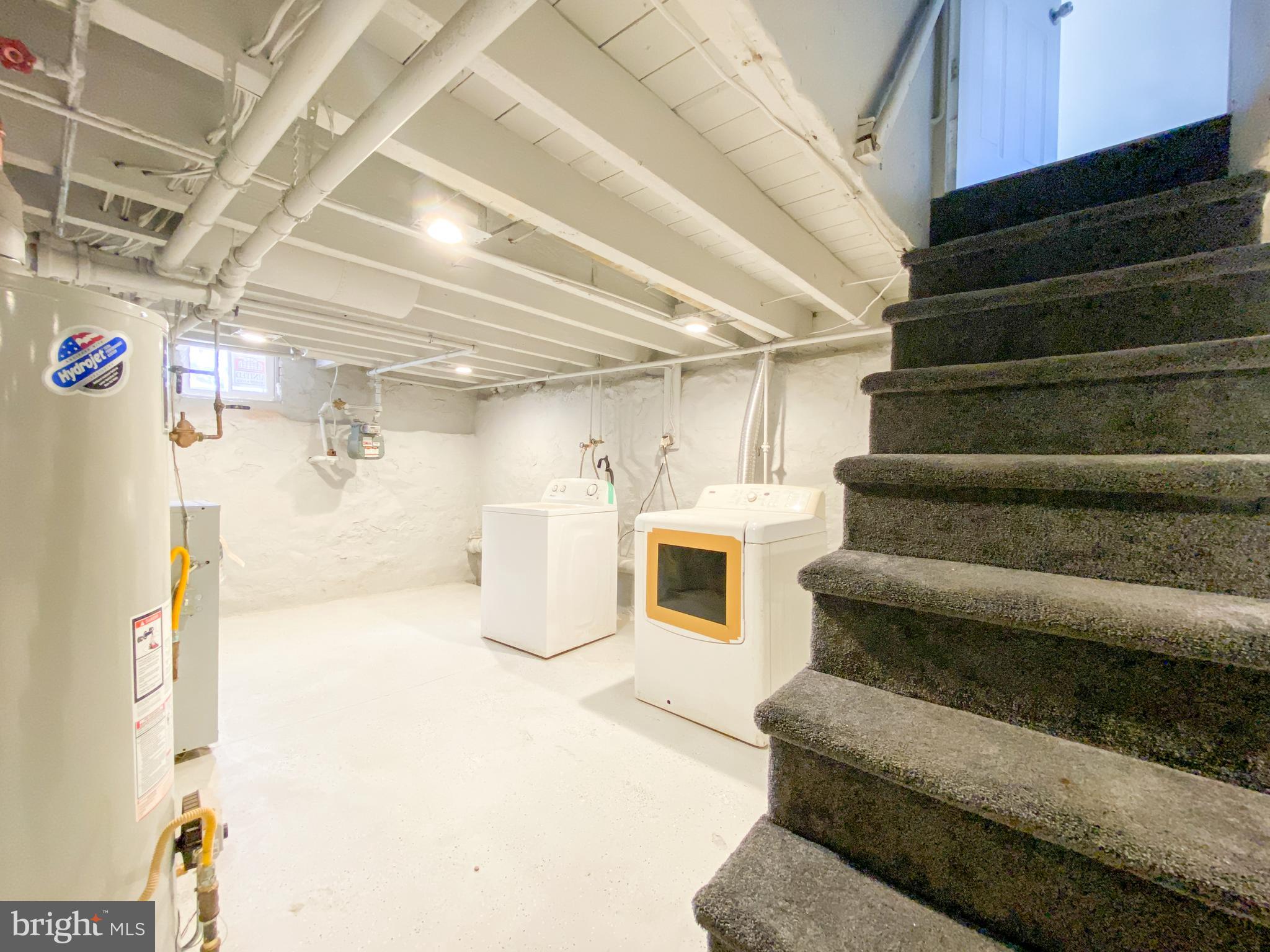 FISHTOWN - Residential Lease