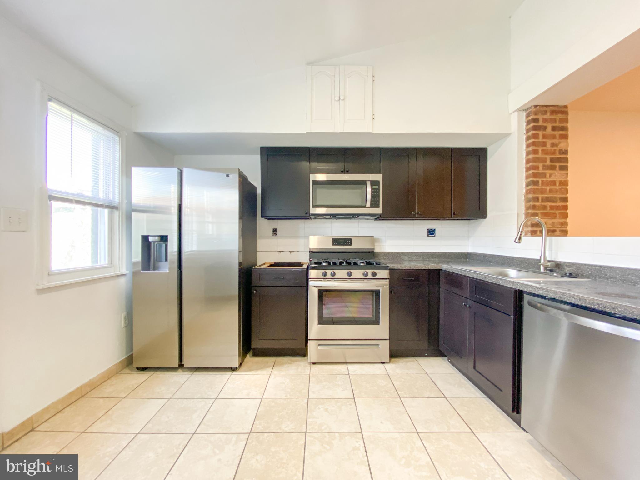 FISHTOWN - Residential Lease