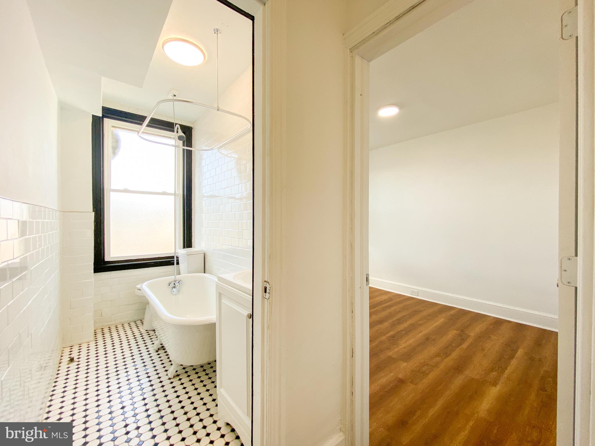 FISHTOWN - Residential Lease