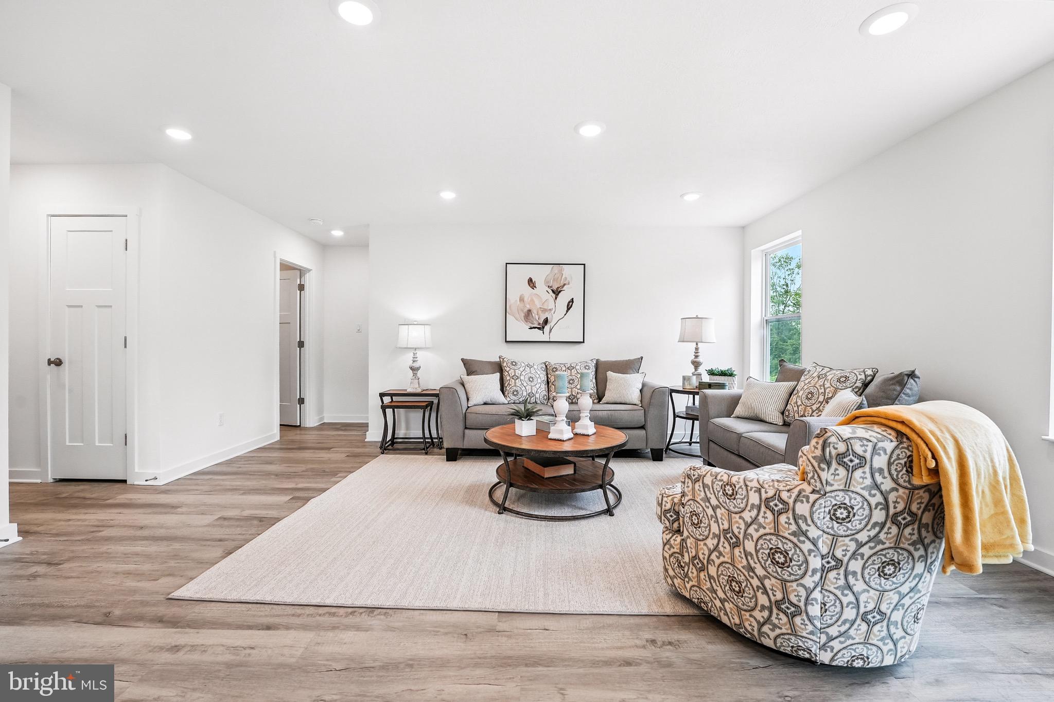 TROVINGER MILL ESTATES - Residential