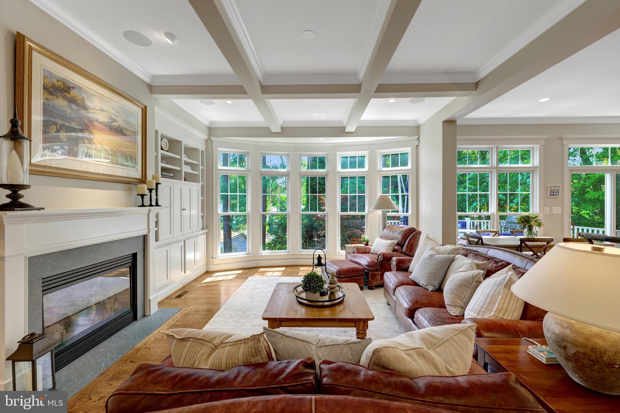 EAST VIENNA WOODS - Residential