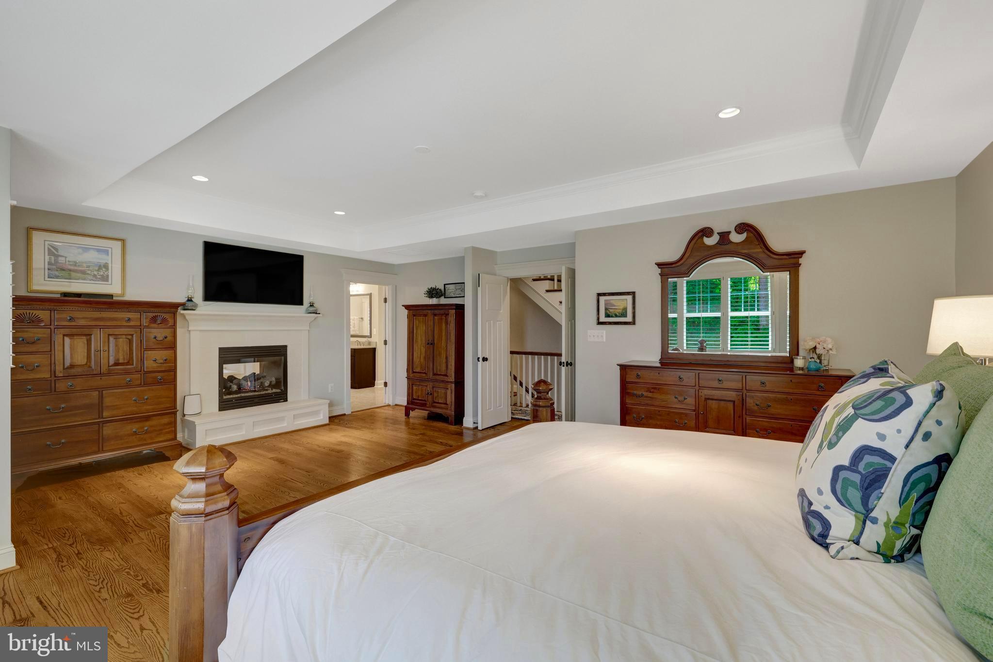 EAST VIENNA WOODS - Residential