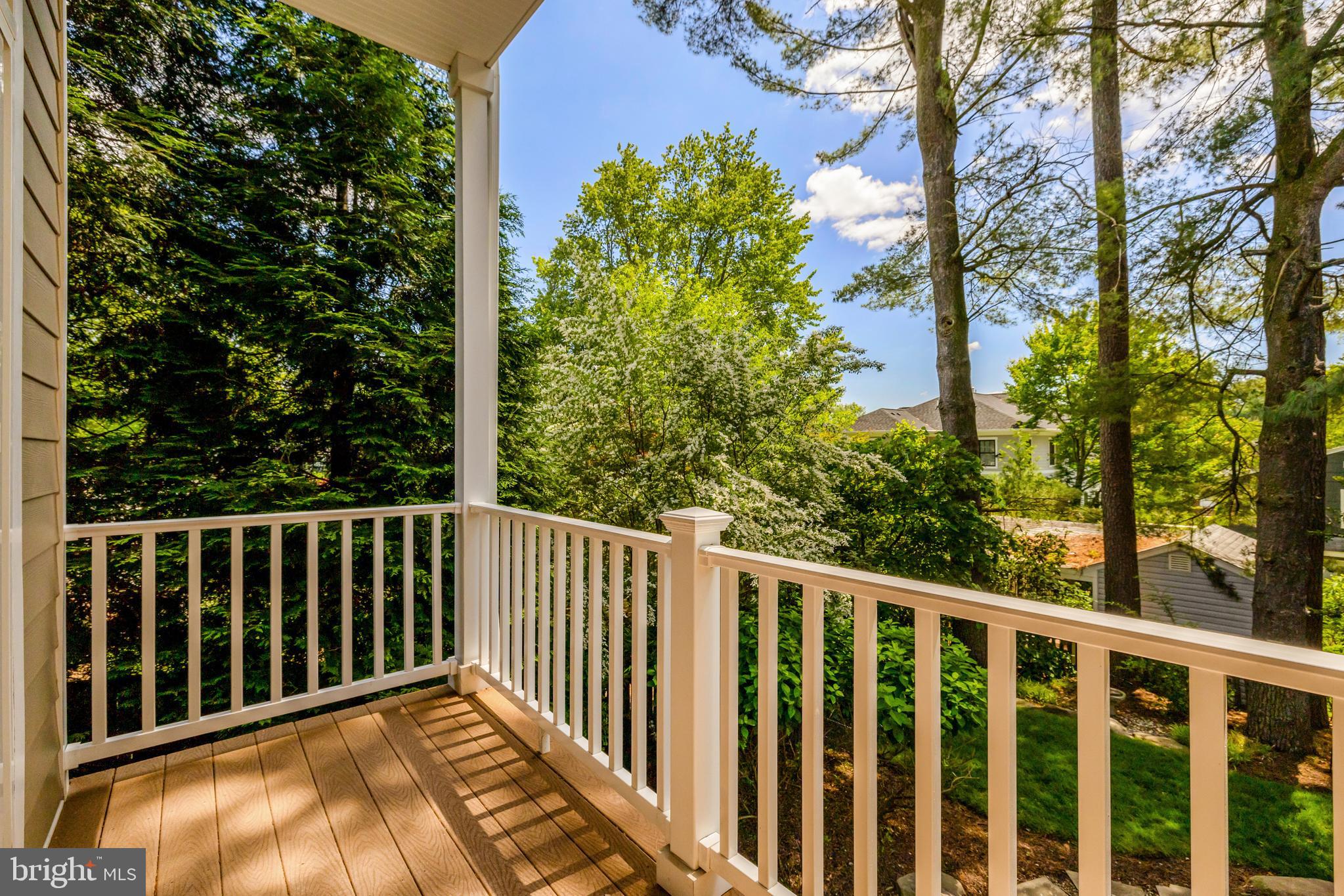 EAST VIENNA WOODS - Residential