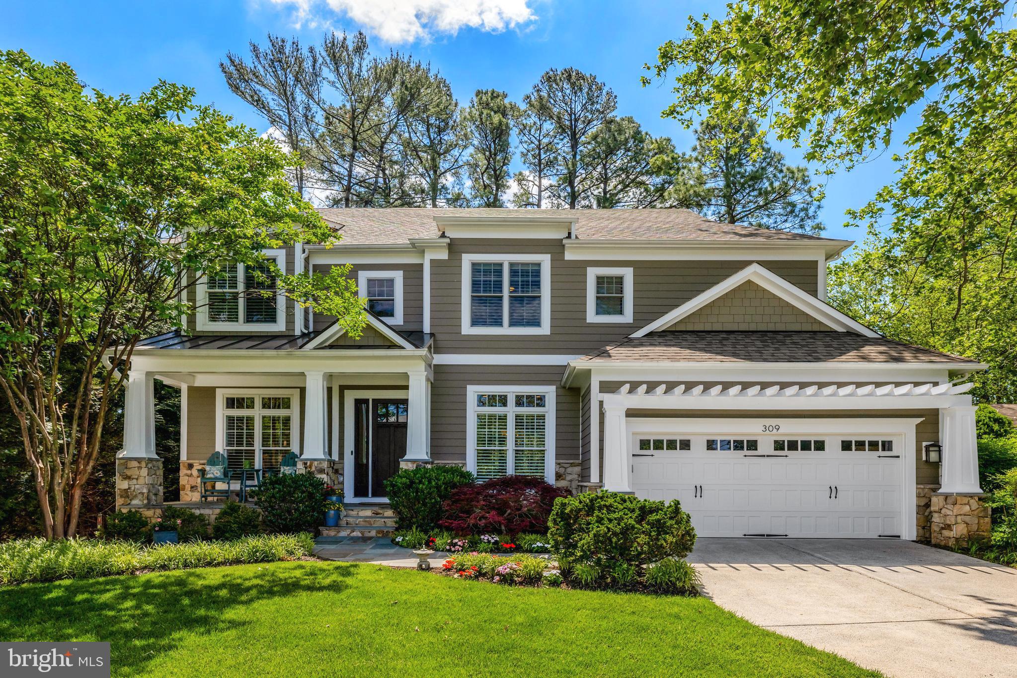 EAST VIENNA WOODS - Residential