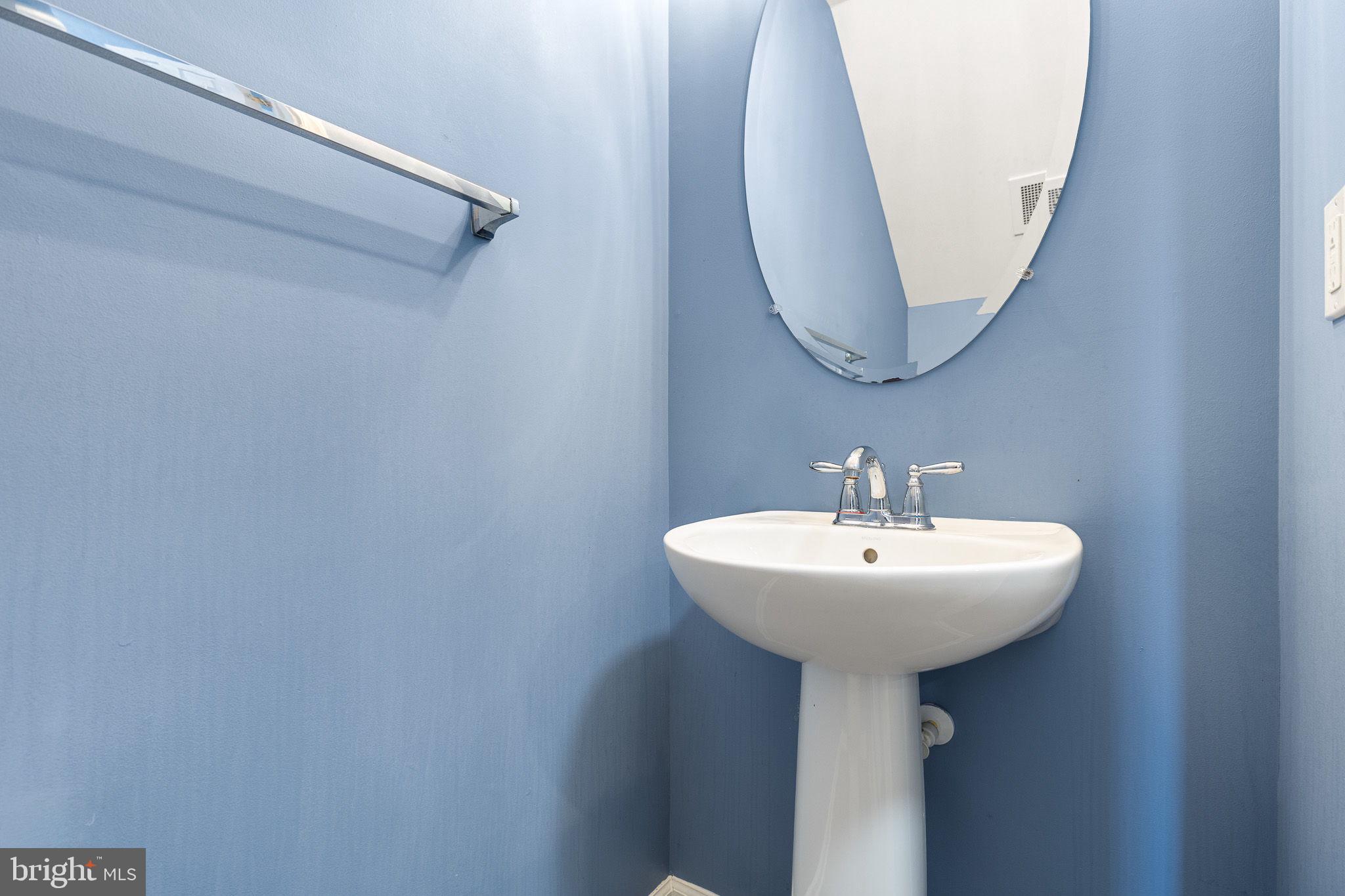 CENTREVILLE CROSSING - Residential