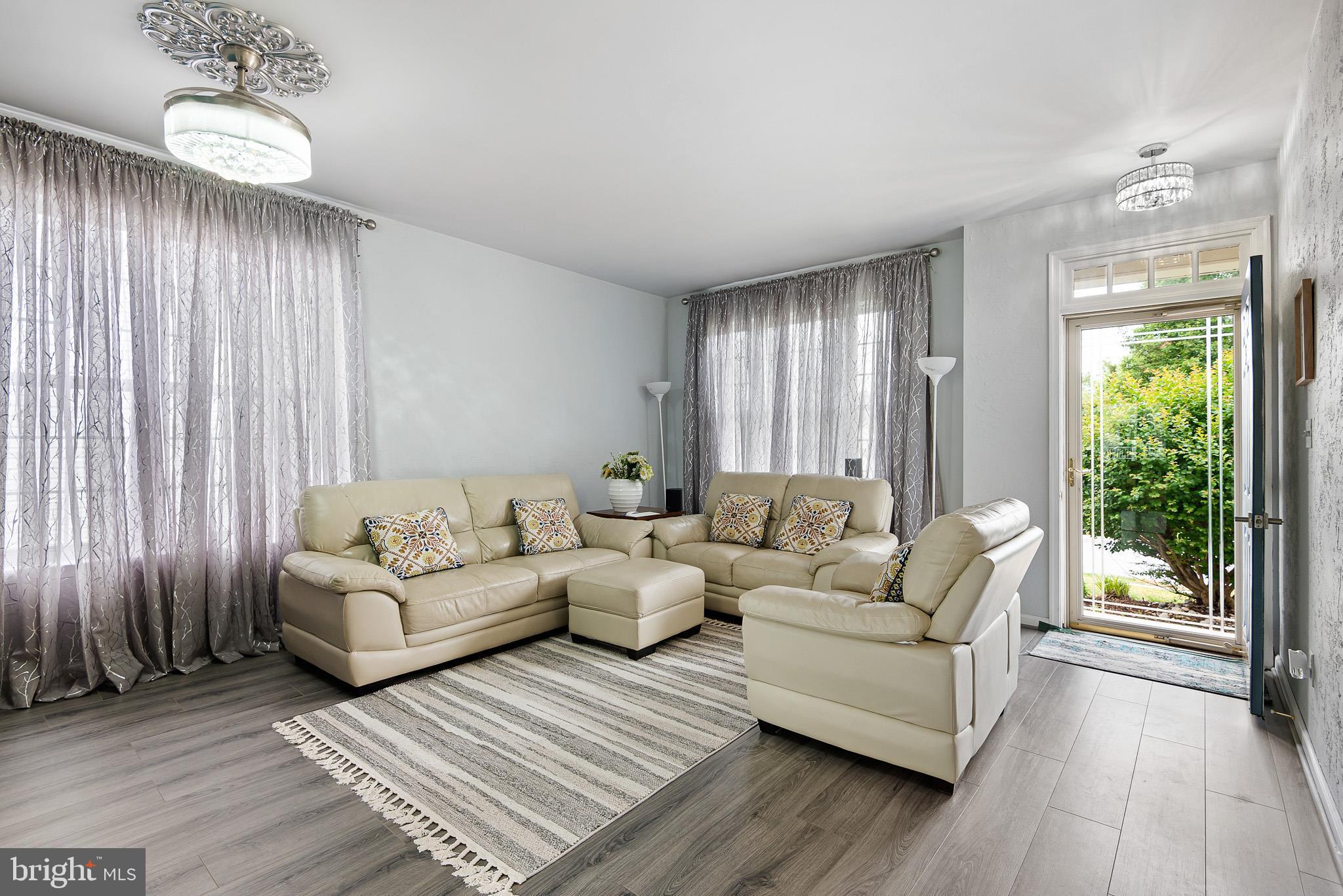 BRENNAN ESTATES - Residential