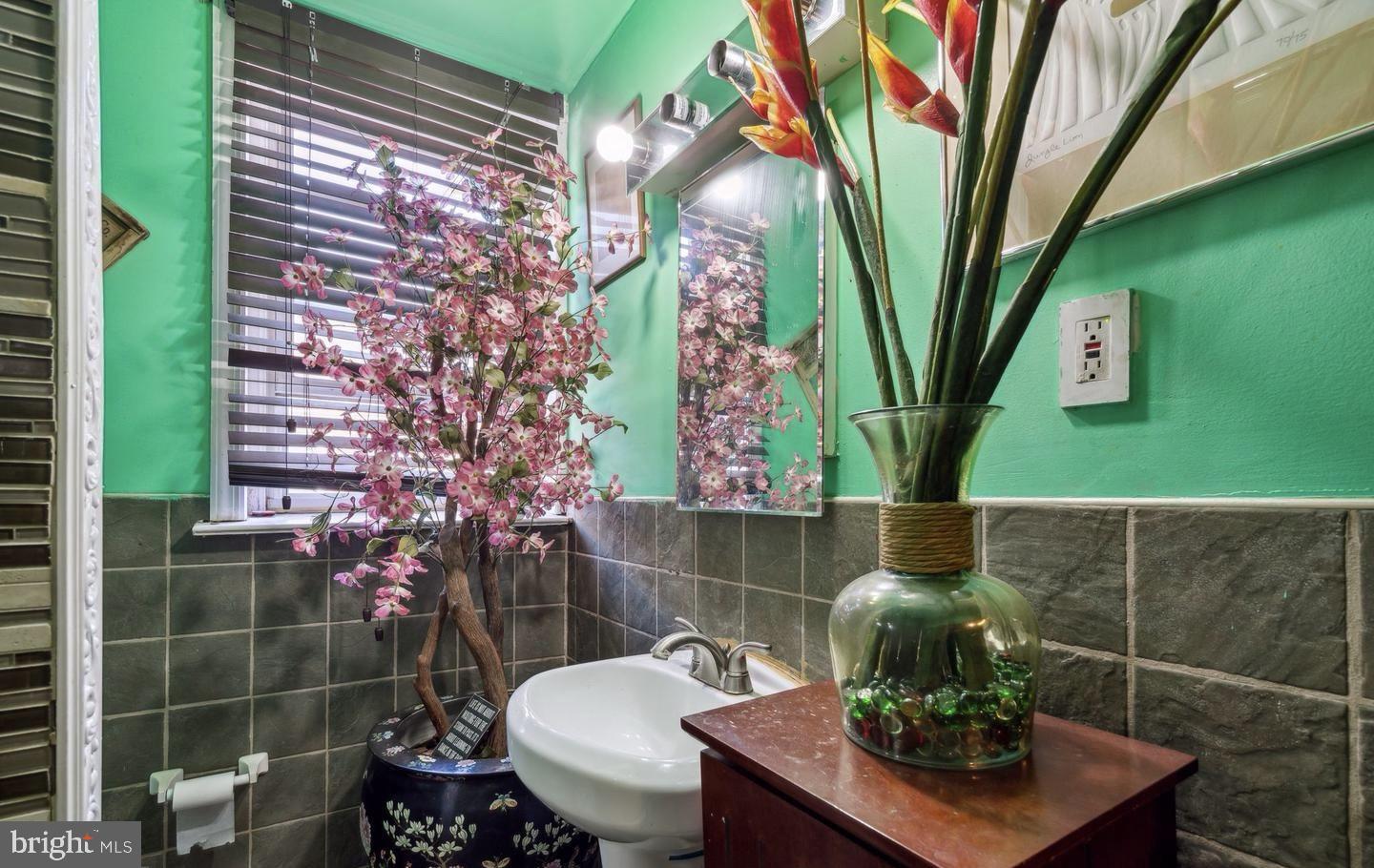 FRANKFORD - Residential