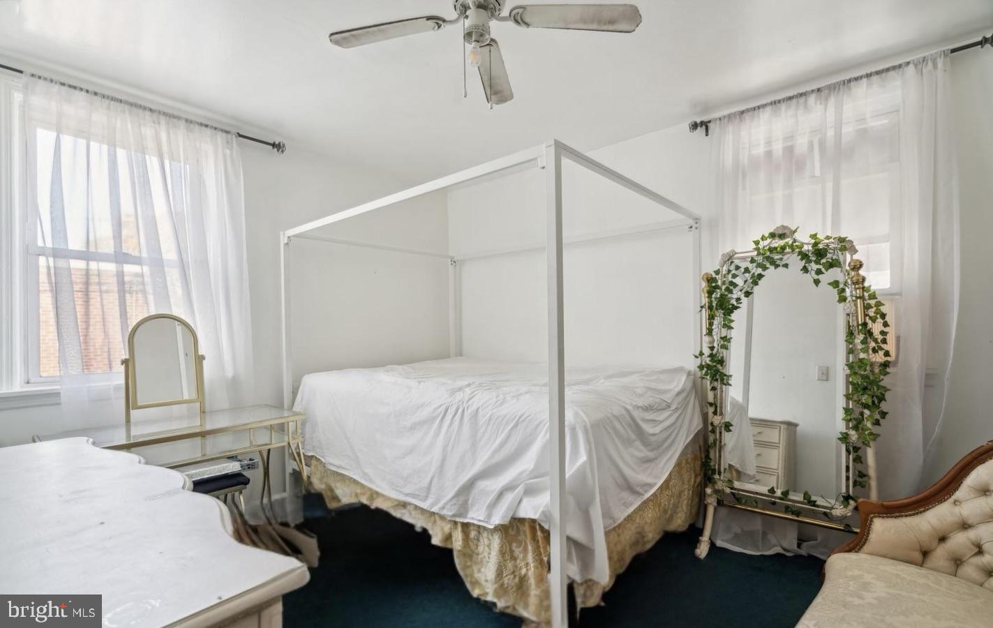 FRANKFORD - Residential