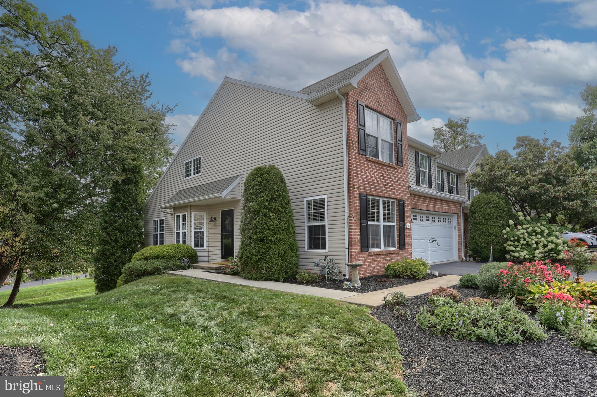 16 PARKSIDE DRIVE