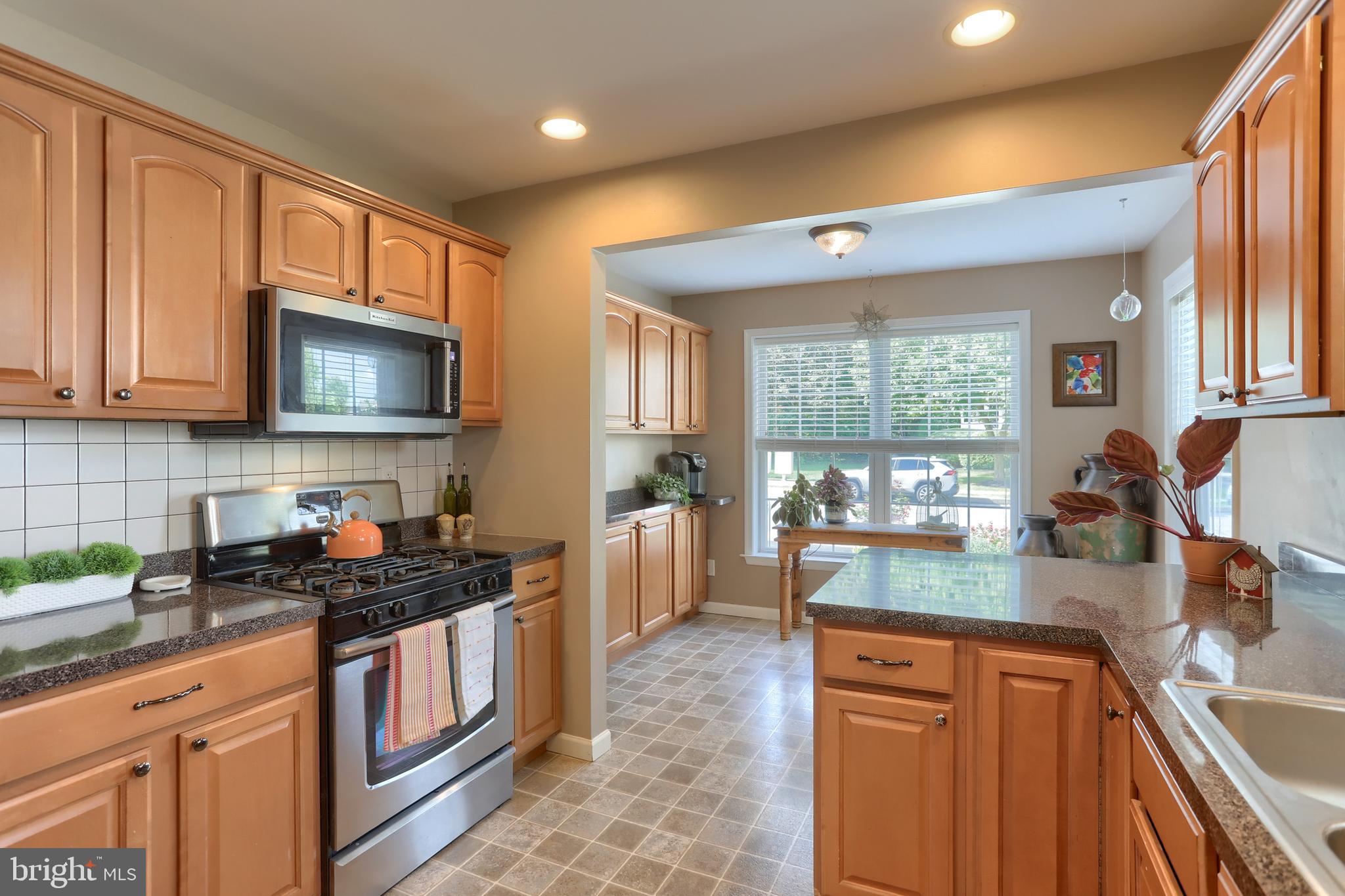 16 PARKSIDE DRIVE