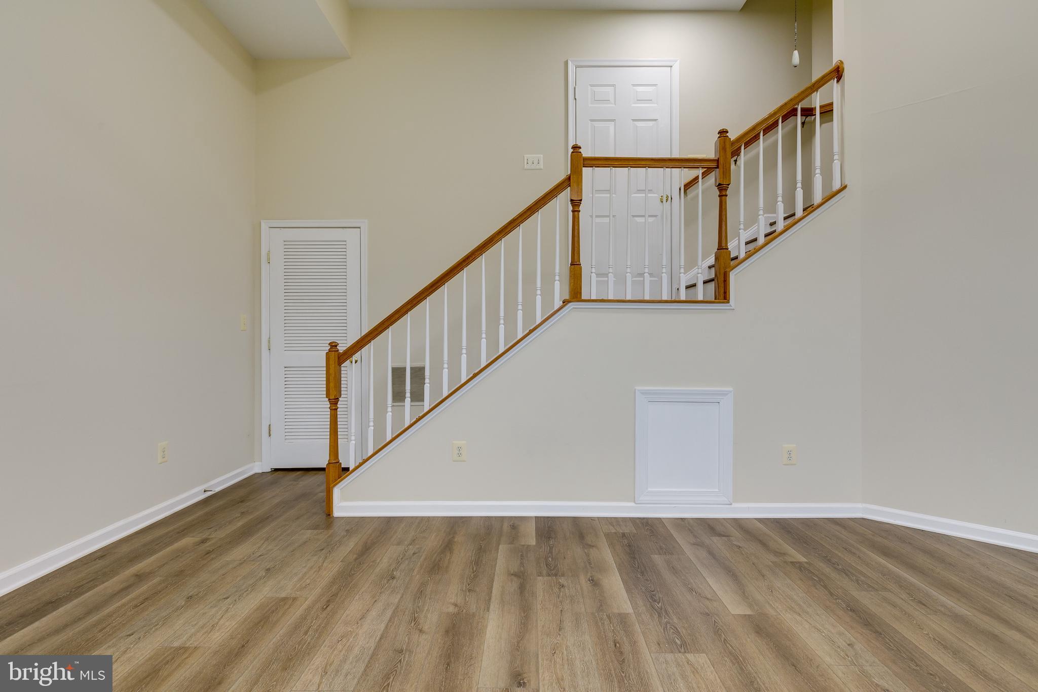 EDWARDS LANDING - Residential Lease