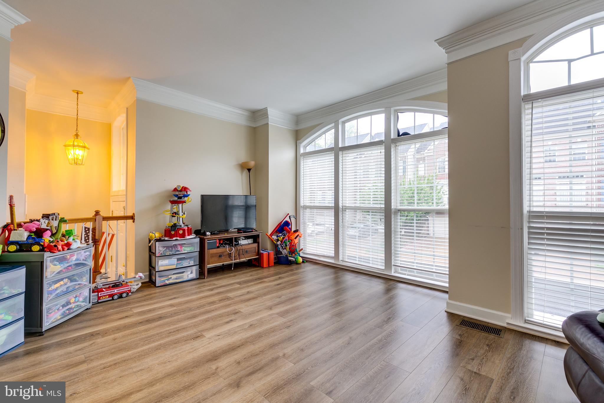 EDWARDS LANDING - Residential Lease