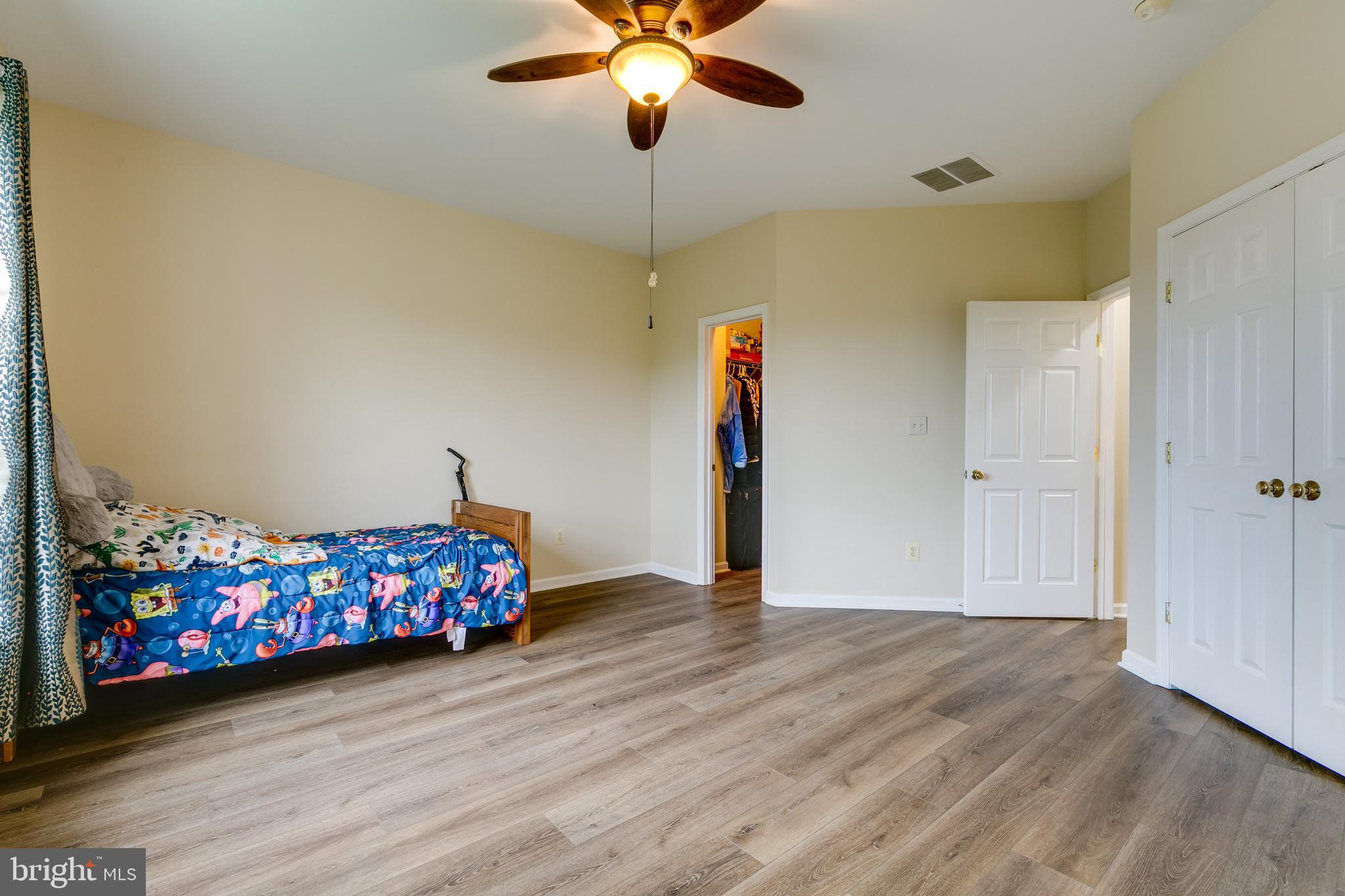 EDWARDS LANDING - Residential Lease