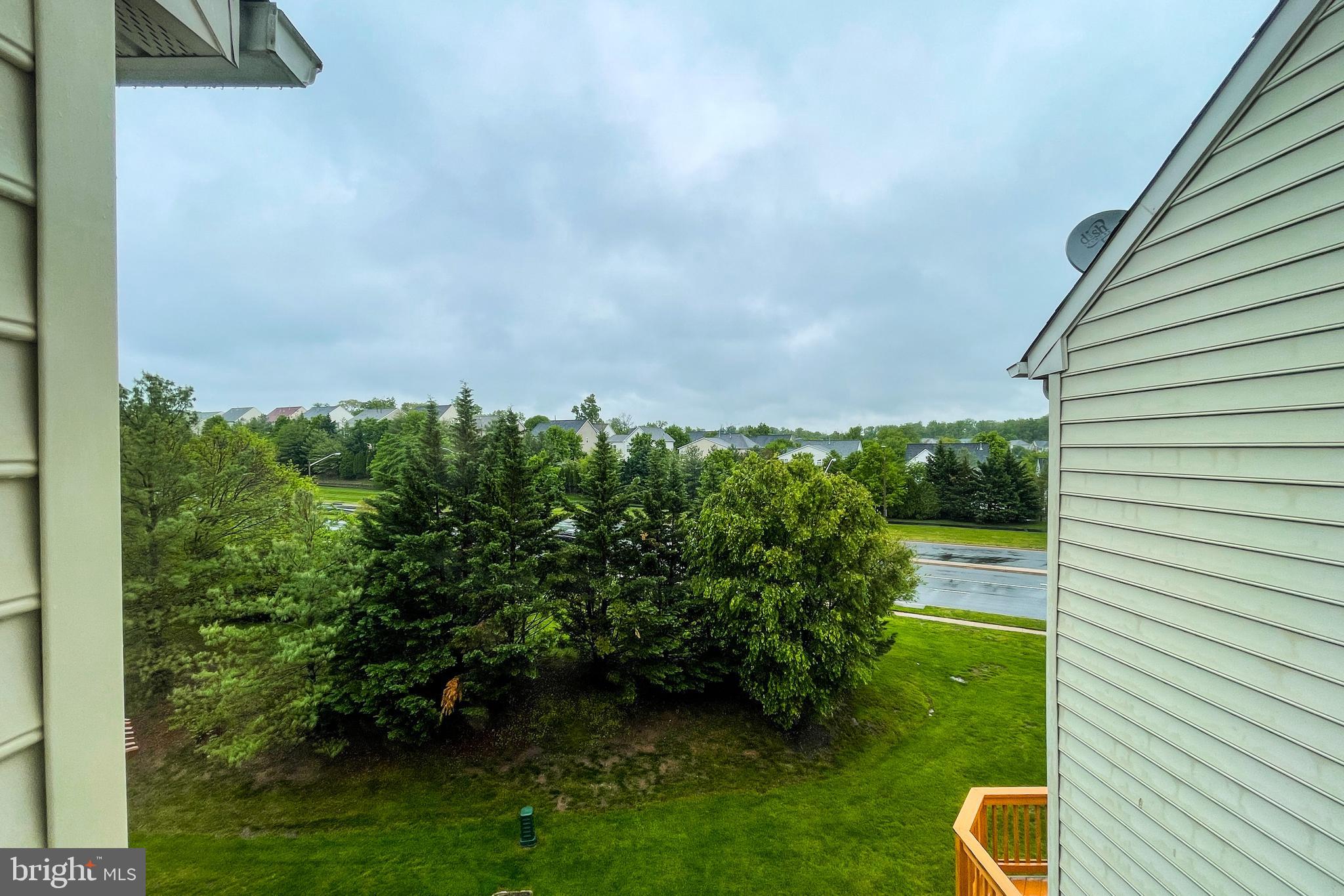 EDWARDS LANDING - Residential Lease