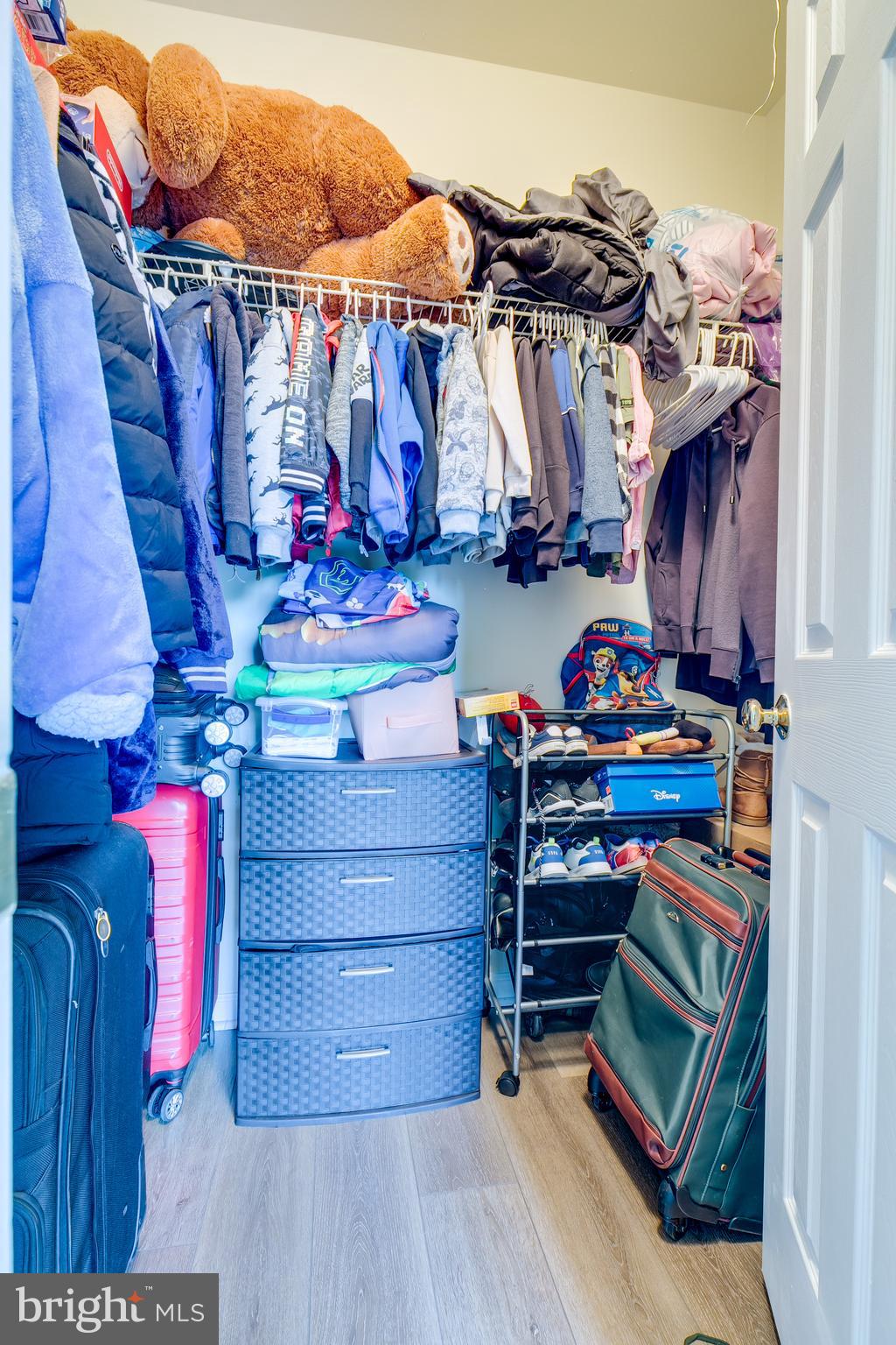 EDWARDS LANDING - Residential Lease