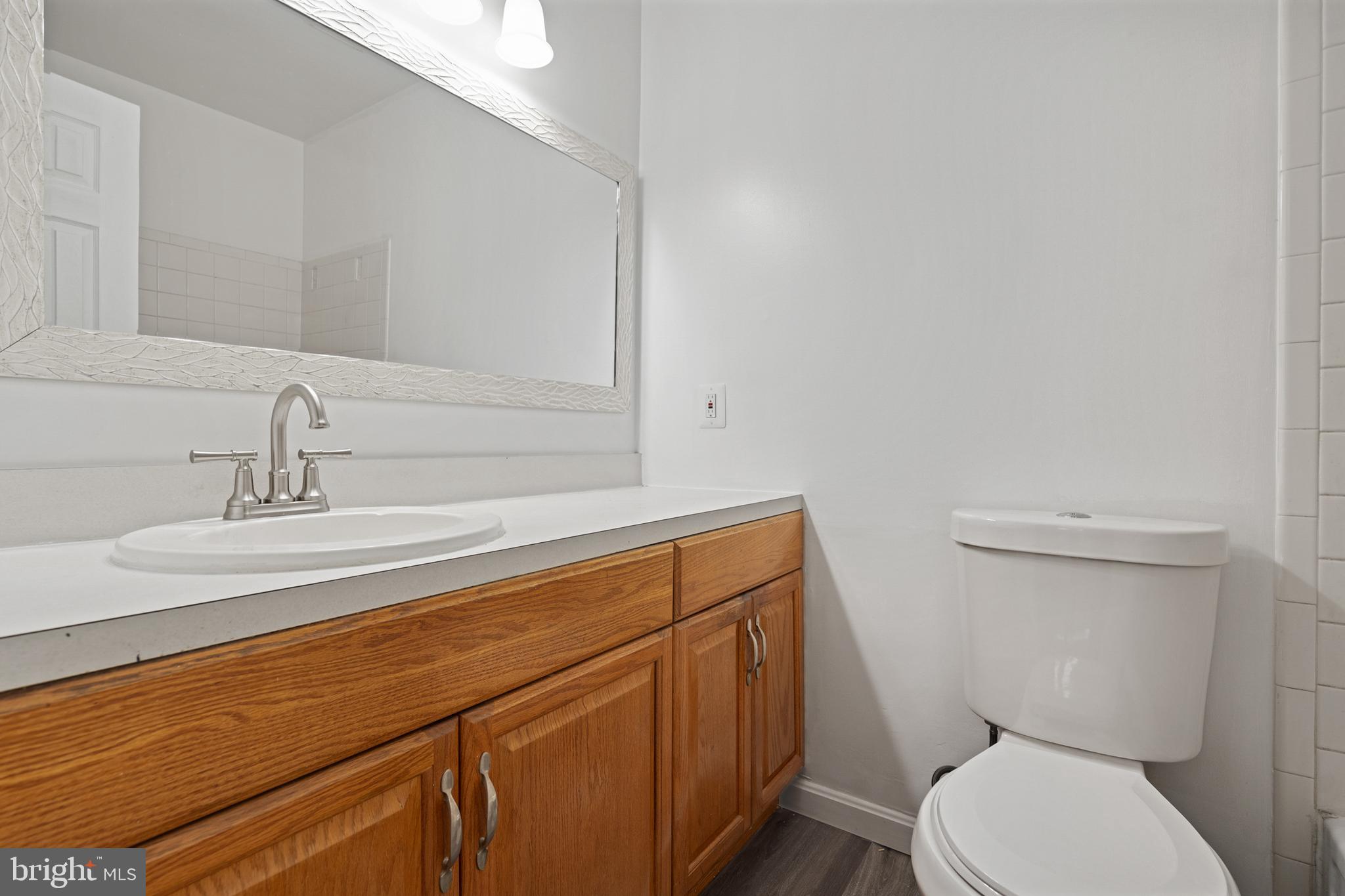 ROLLING BROOK - Residential