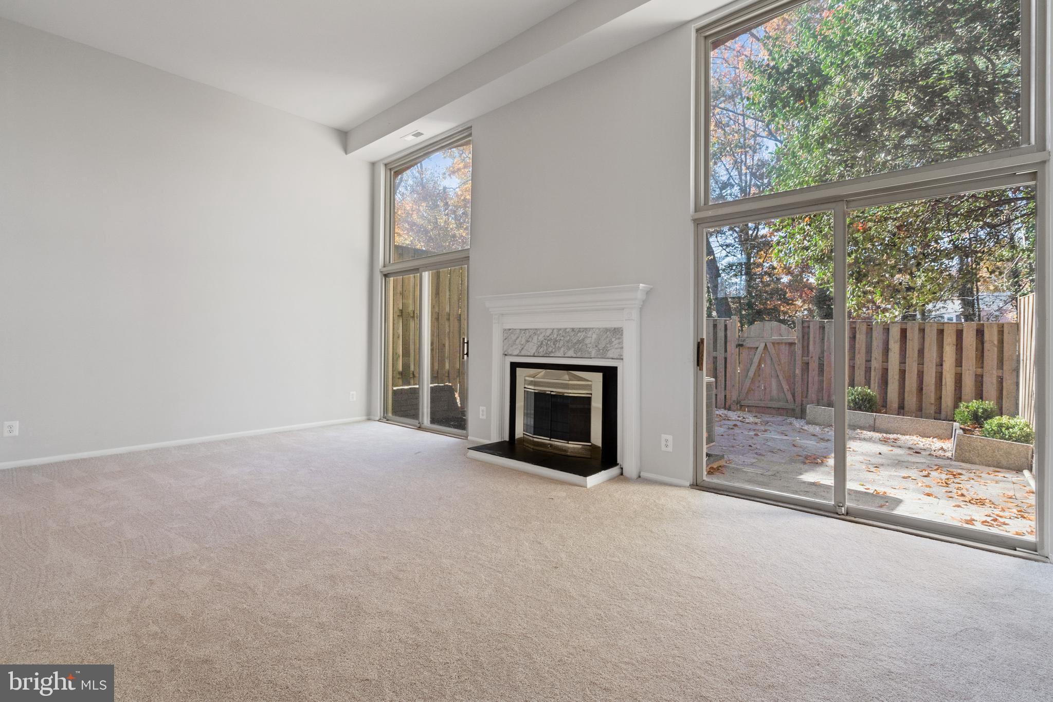 ROLLING BROOK - Residential