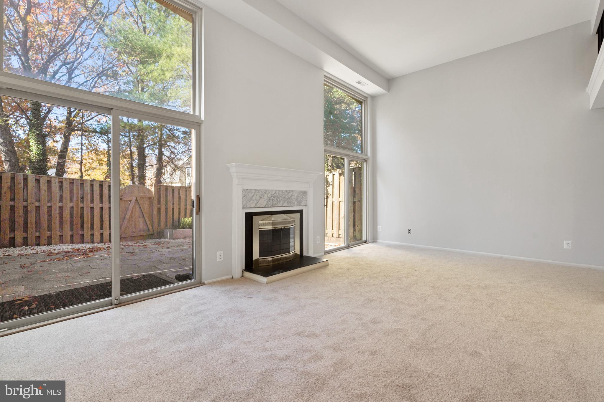 ROLLING BROOK - Residential