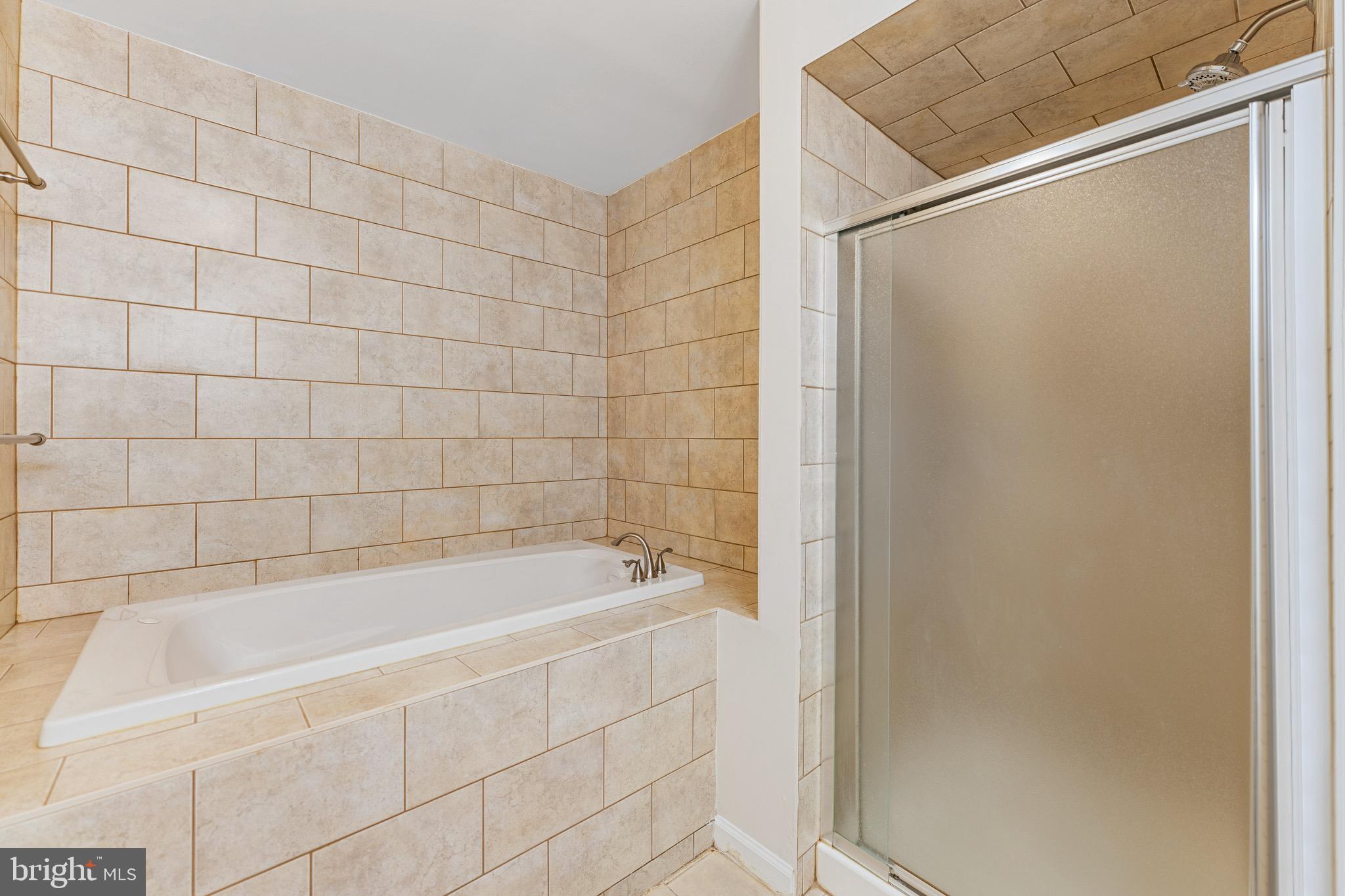 GALLAHAN - Residential