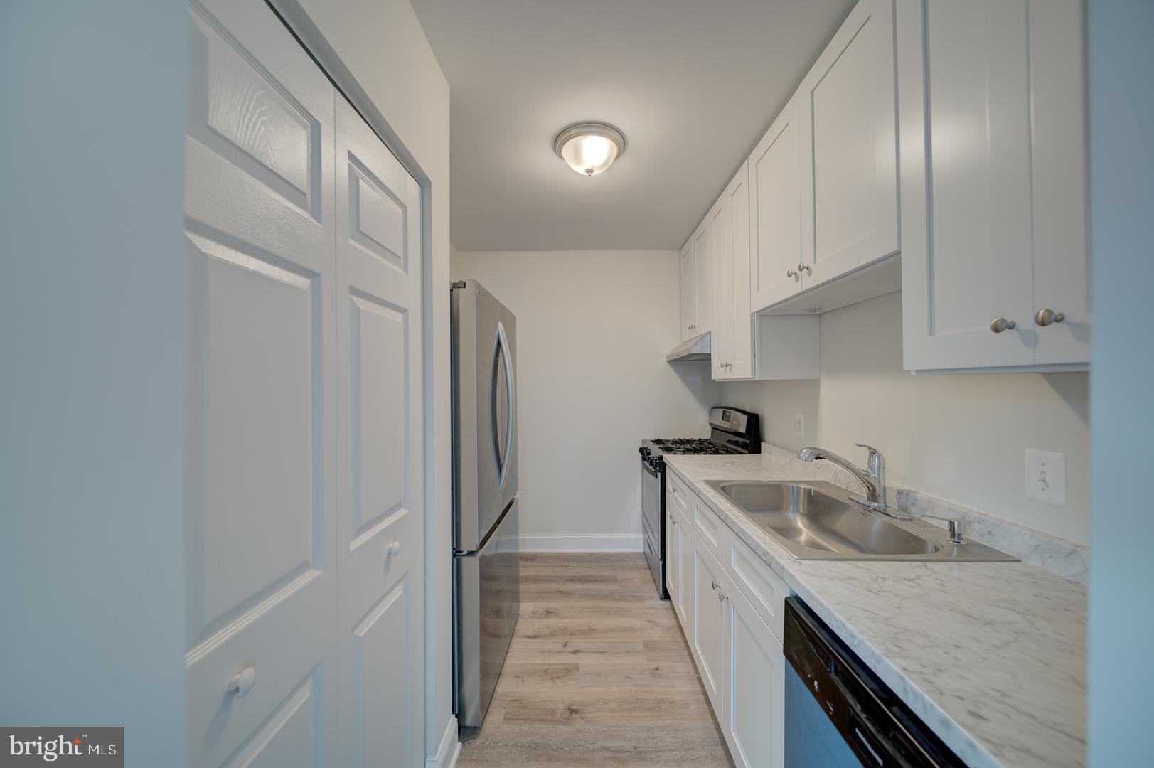 SAXONY SQUARE - Residential Lease