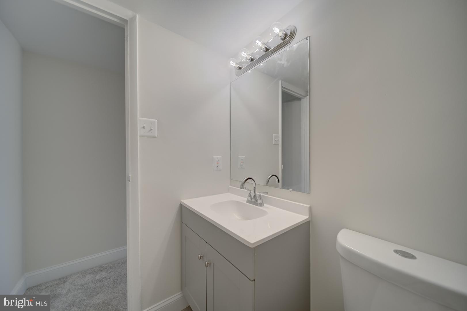 SAXONY SQUARE - Residential Lease