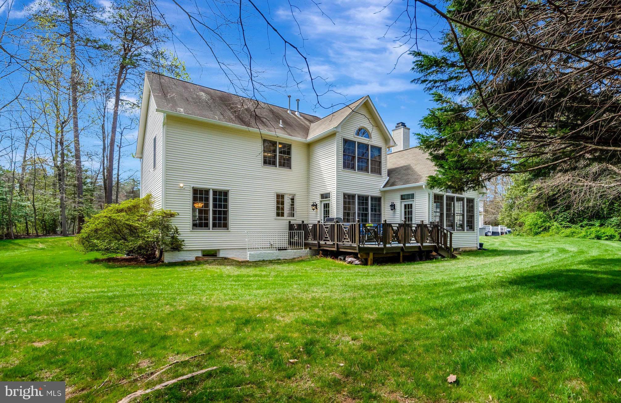 EDGEWATER - Residential