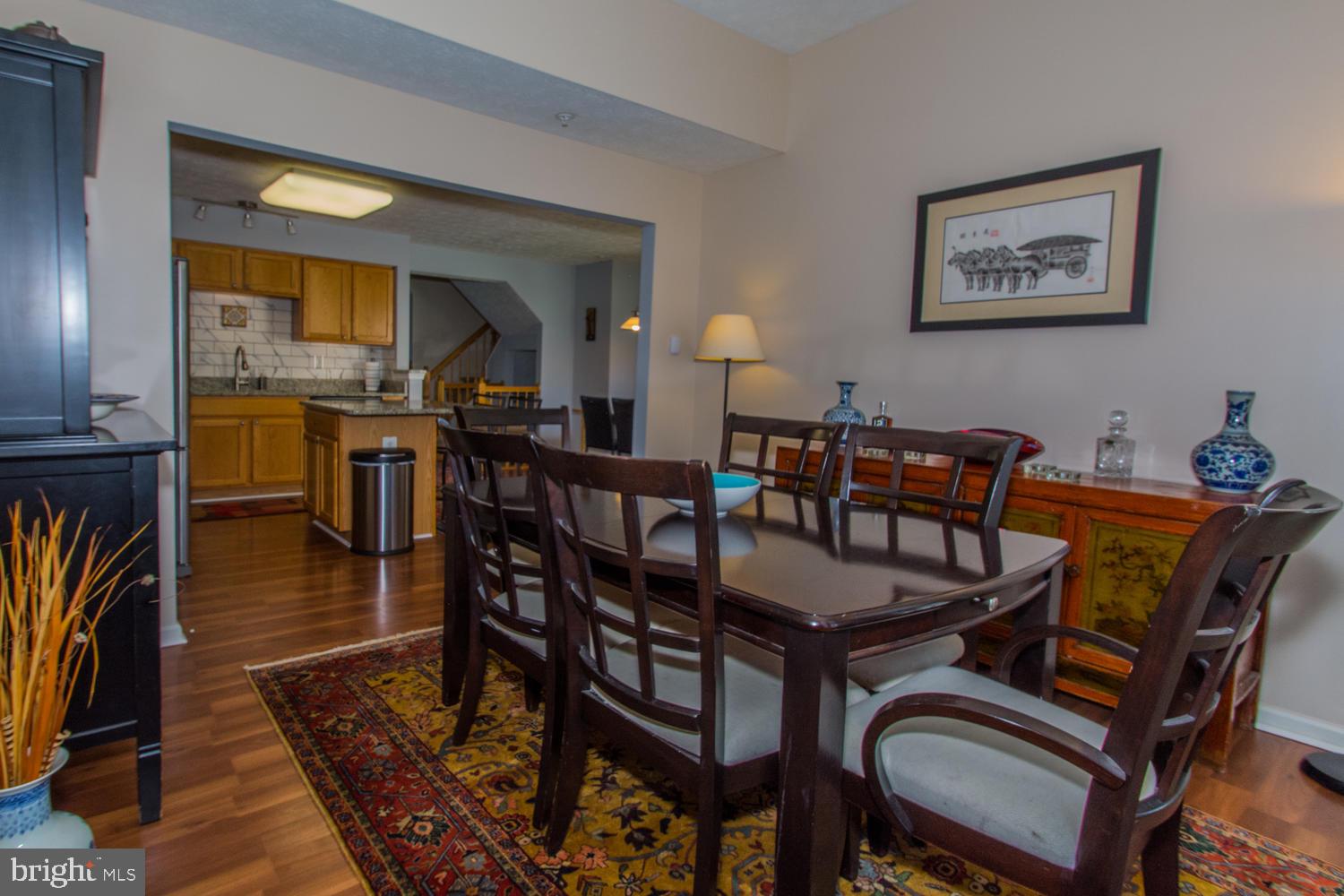 HOLLY WOODS - Residential