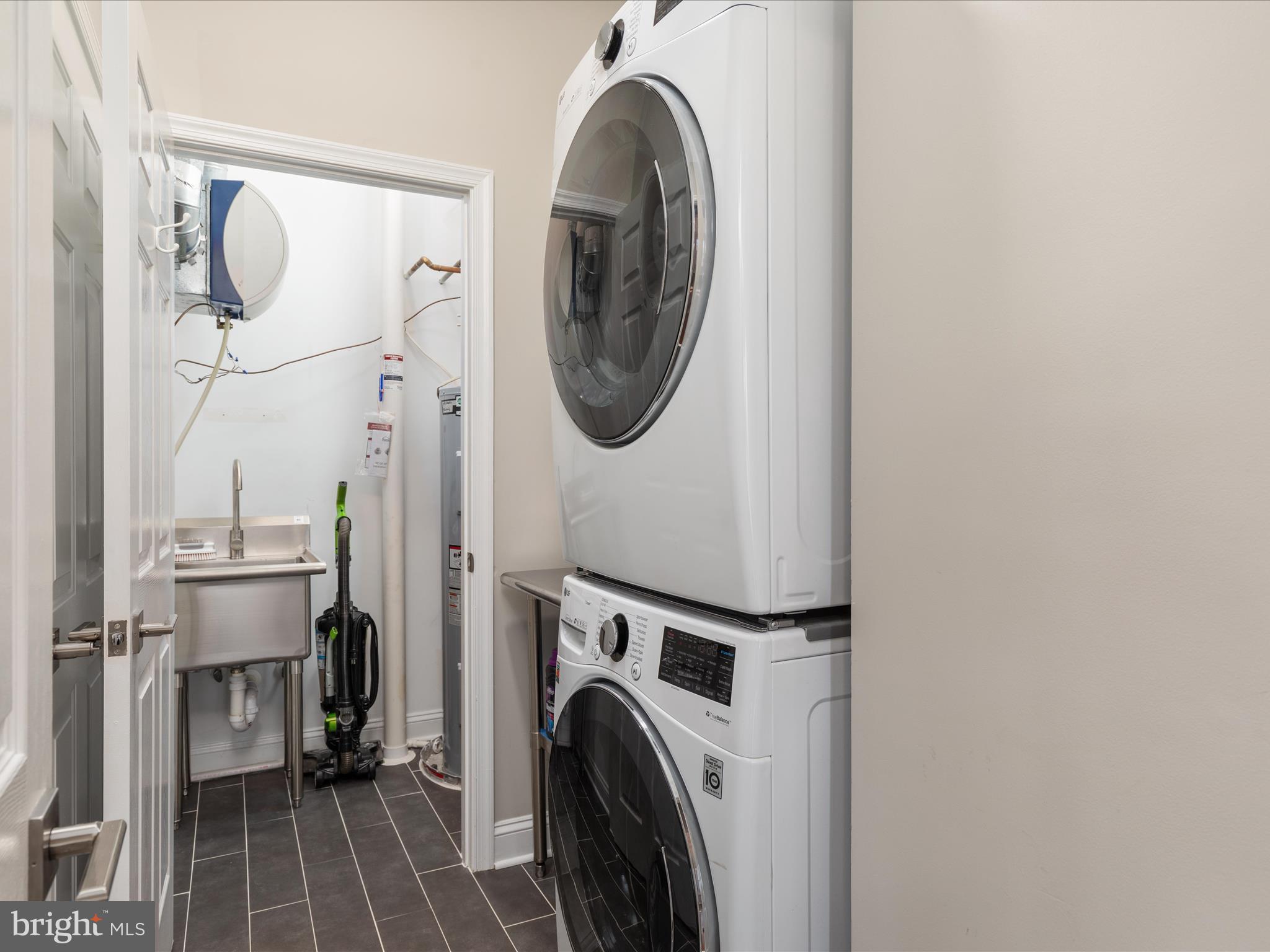 HERITAGE HUNT - Residential