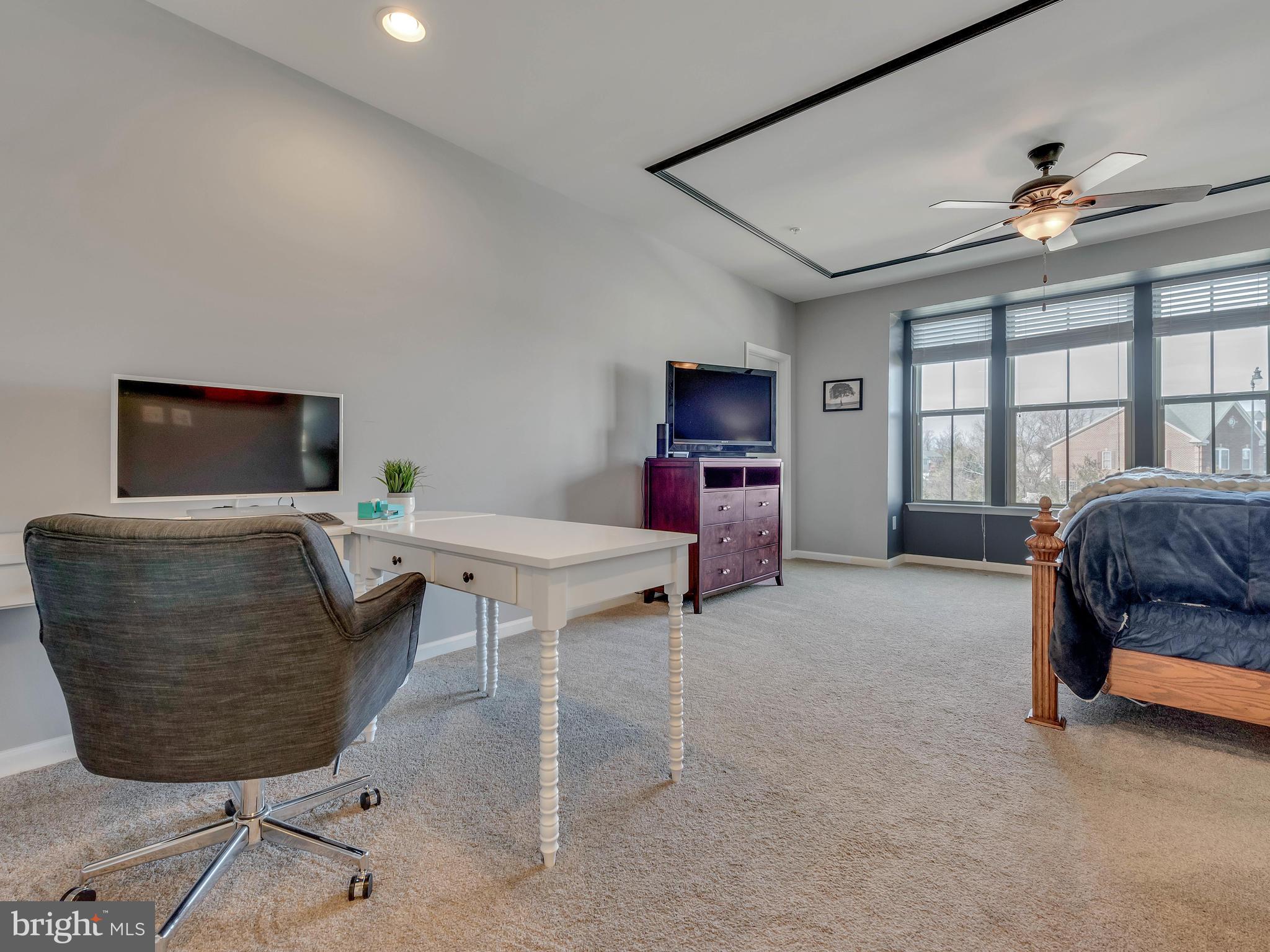 VILLAGES OF URBANA - Residential