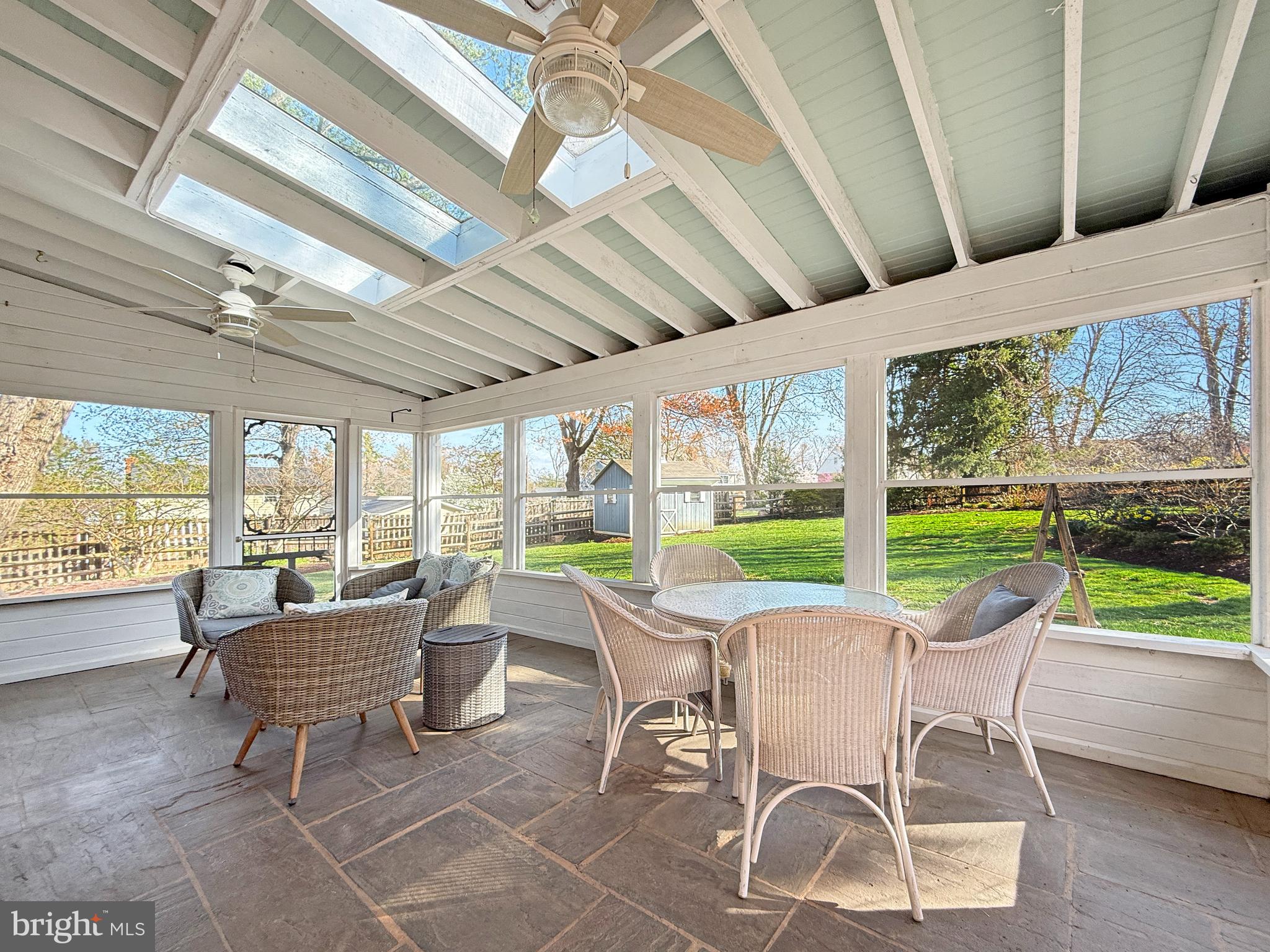 WILLIAMSBURG VILLAGE - Residential