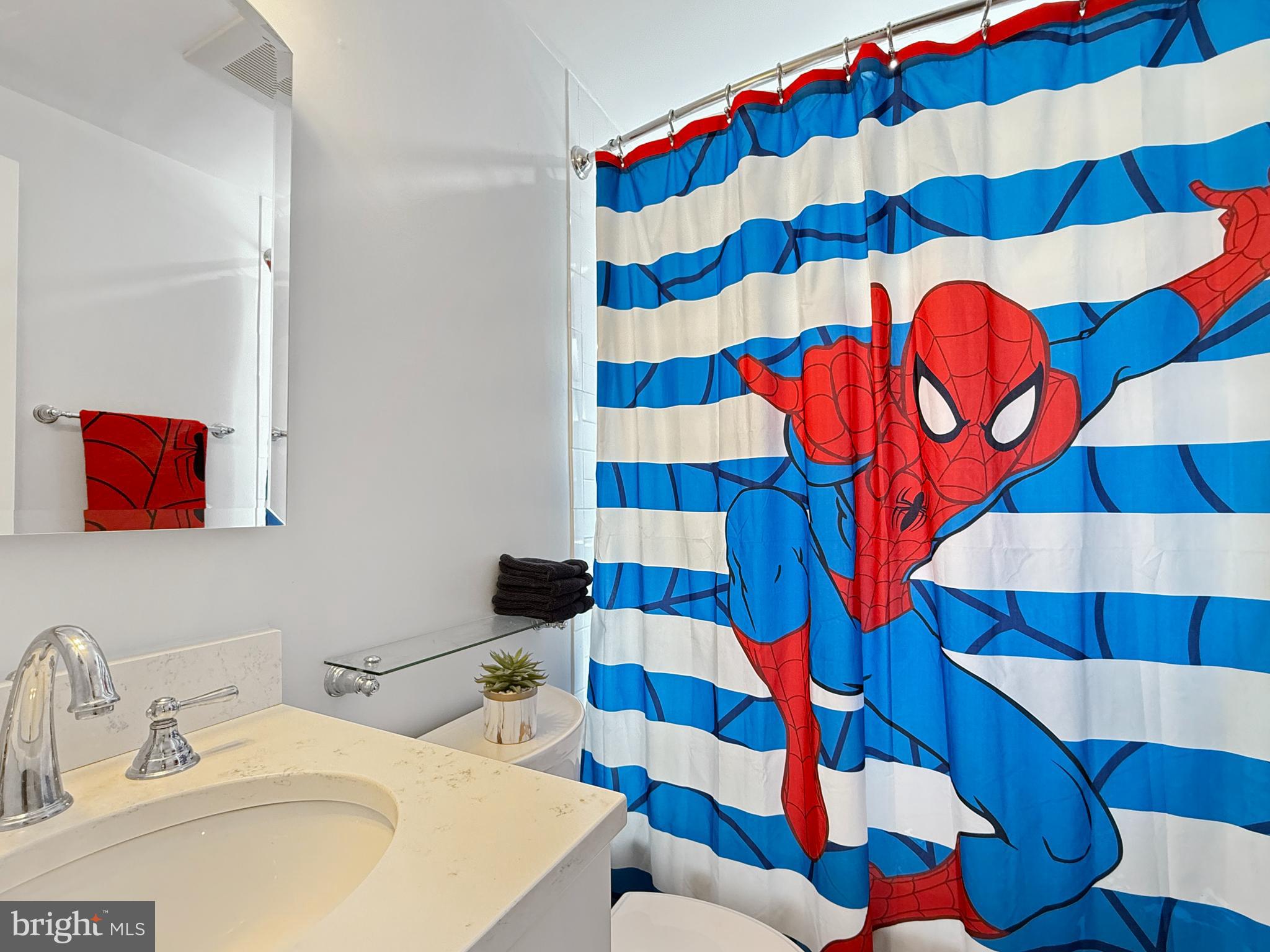 WILLIAMSBURG VILLAGE - Residential