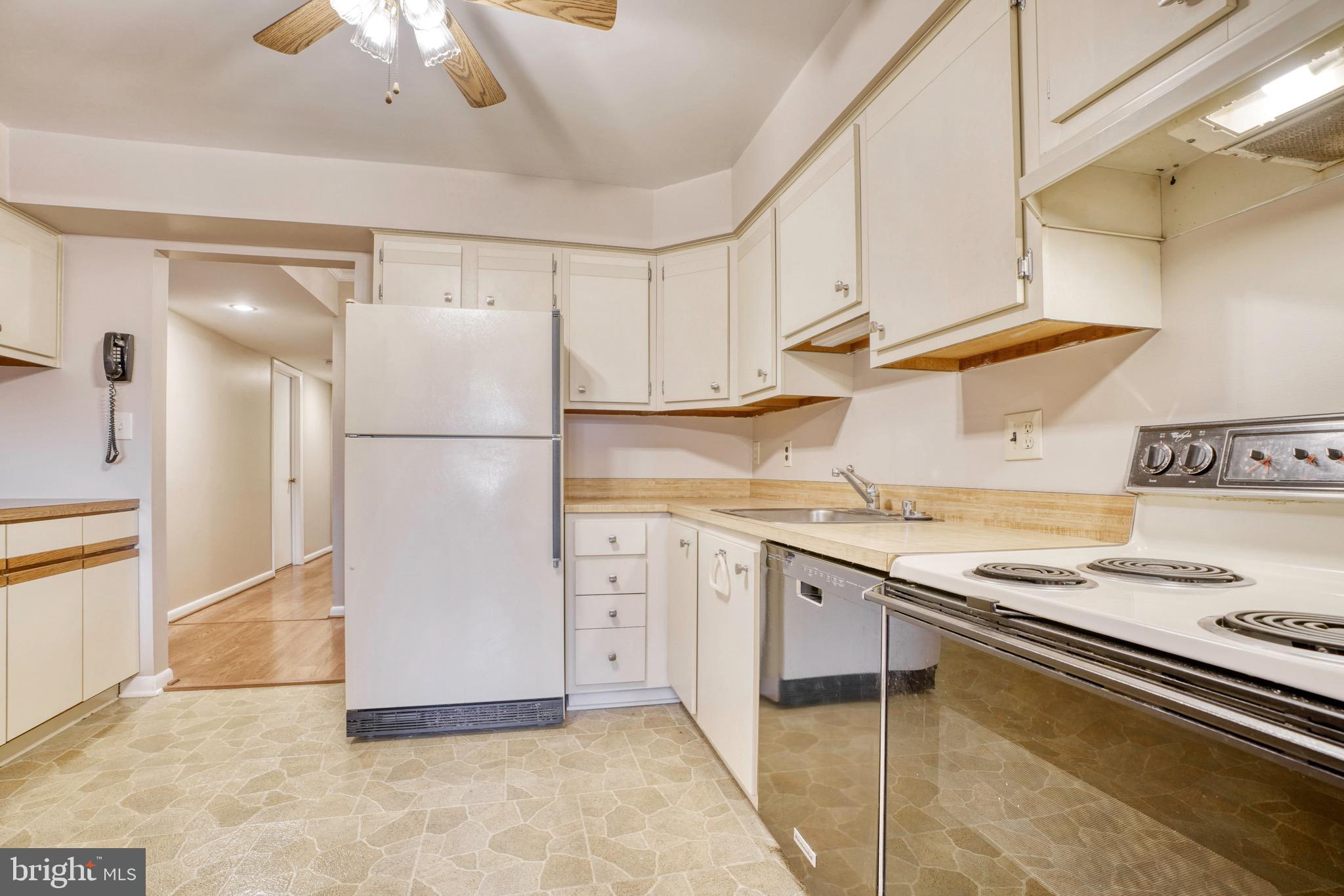 MAYS CHAPEL - Residential