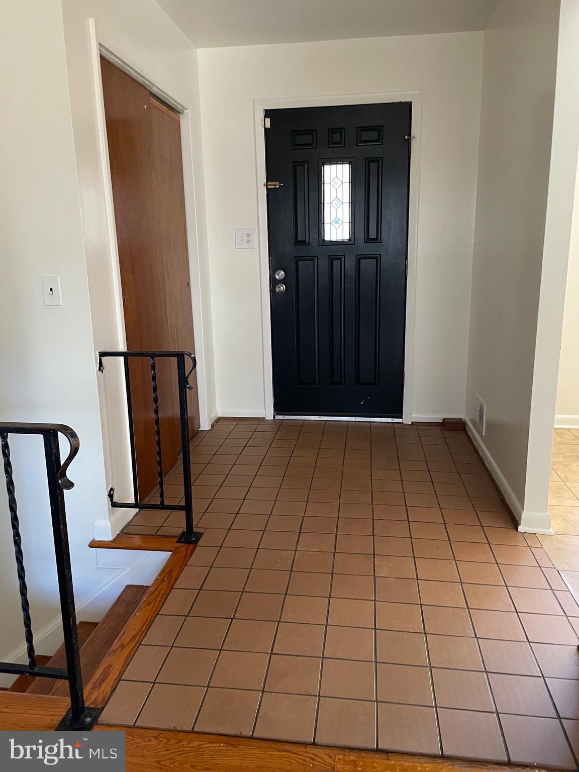 CALVERTON - Residential Lease