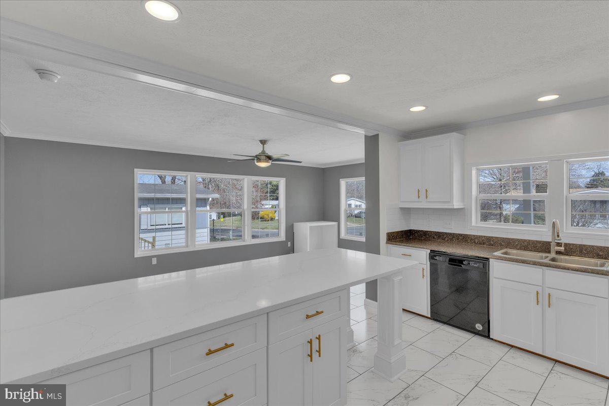 BOONES ESTATES - Residential