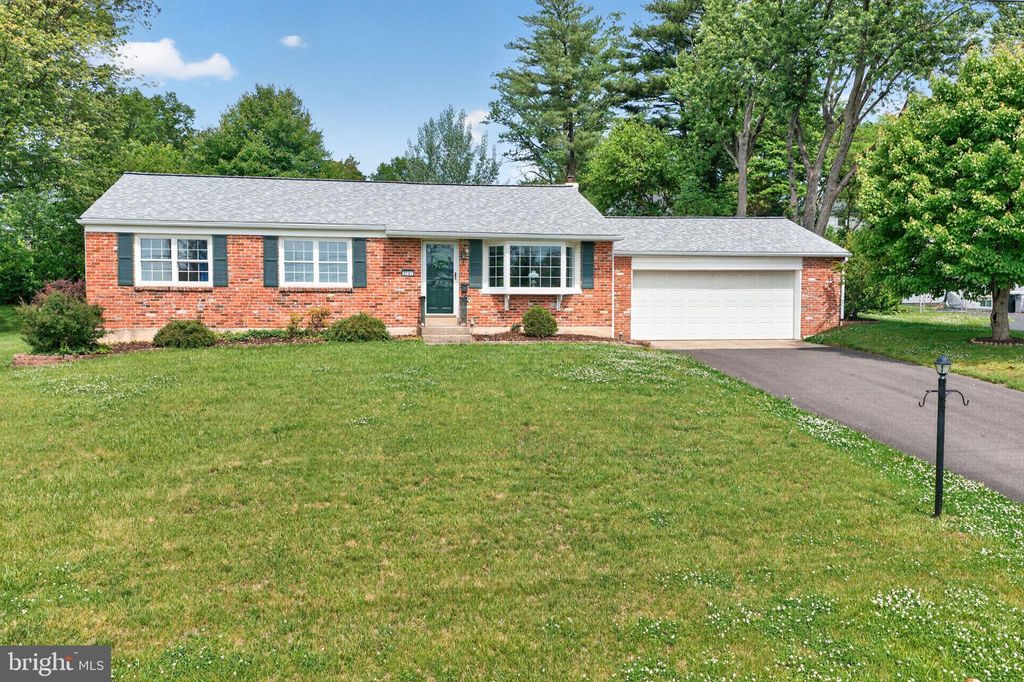 Photo of 3207 Sharon Lane, NORRISTOWN, PA 19403 (MLS # PAMC2180634)