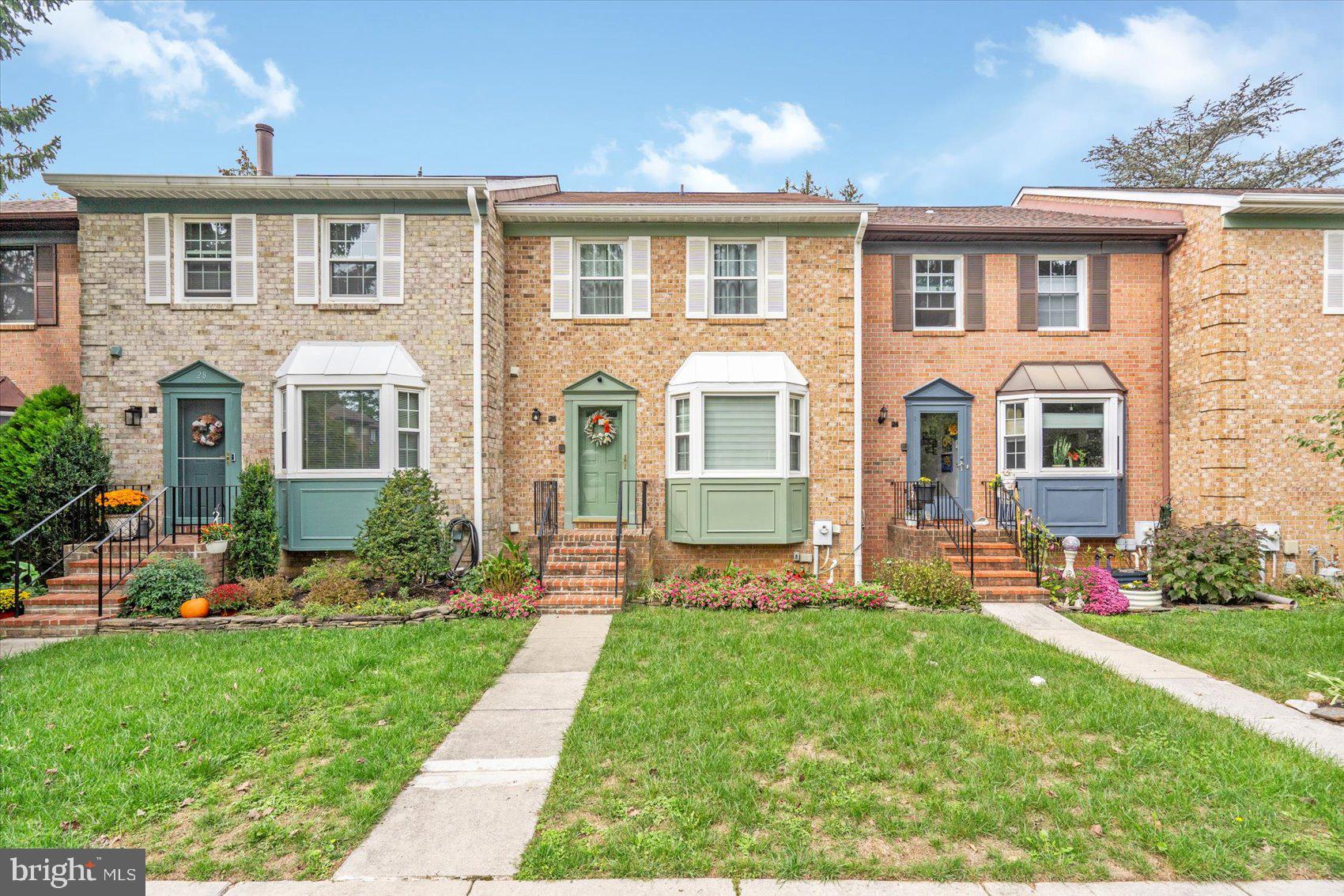 26 SILVERSAGE COURT