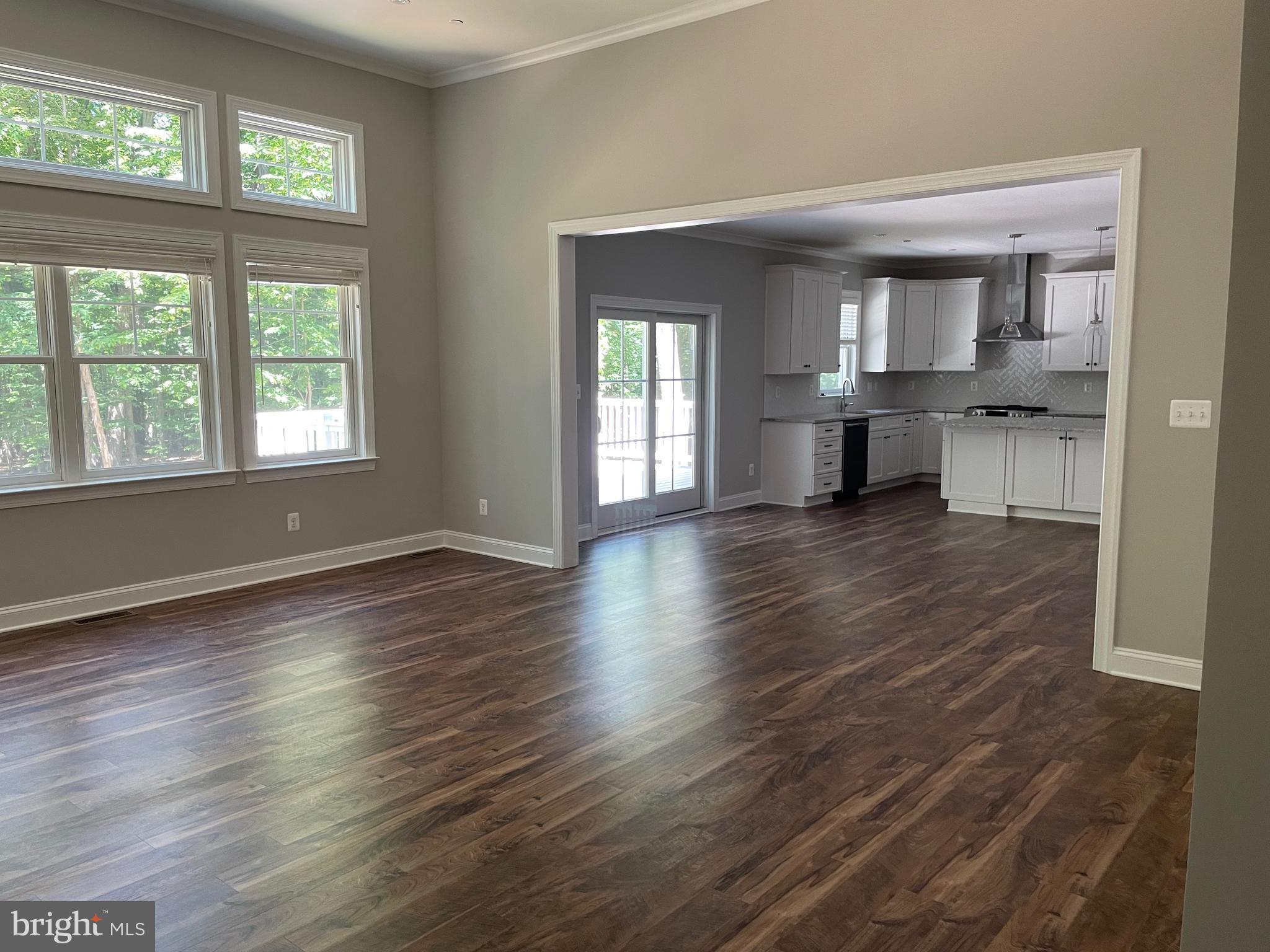 OREGON RIDGE - Residential Lease