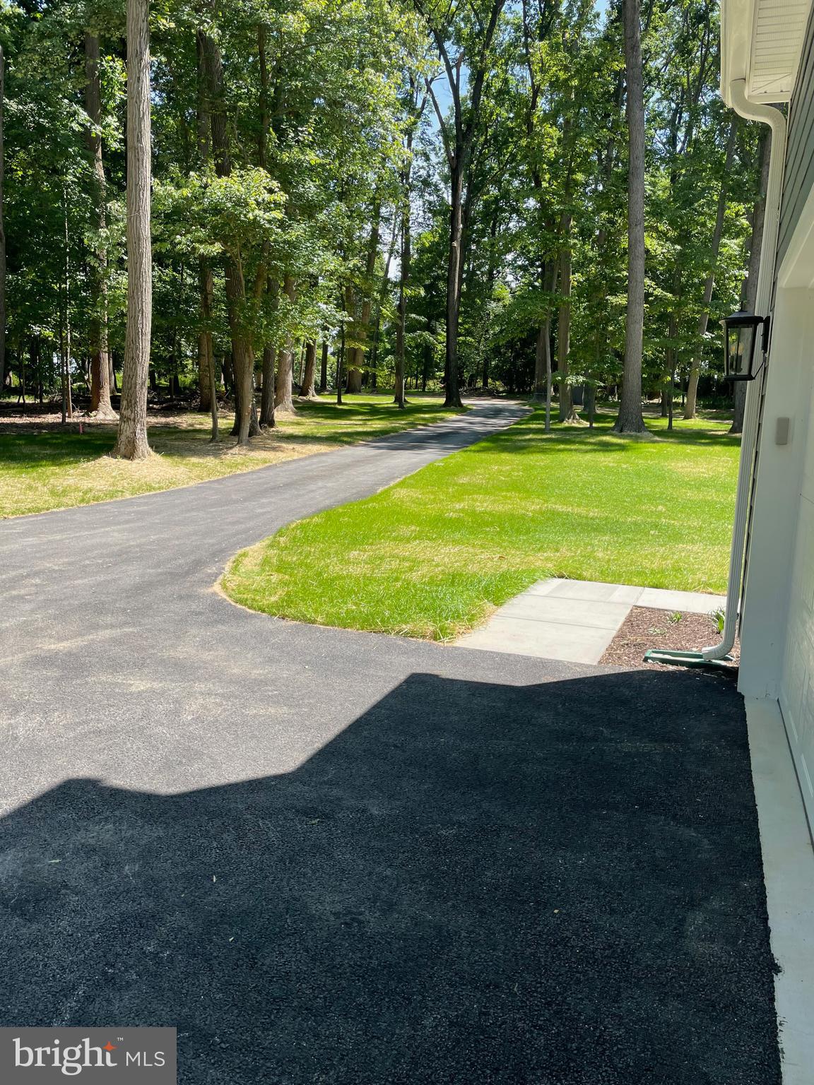 OREGON RIDGE - Residential Lease