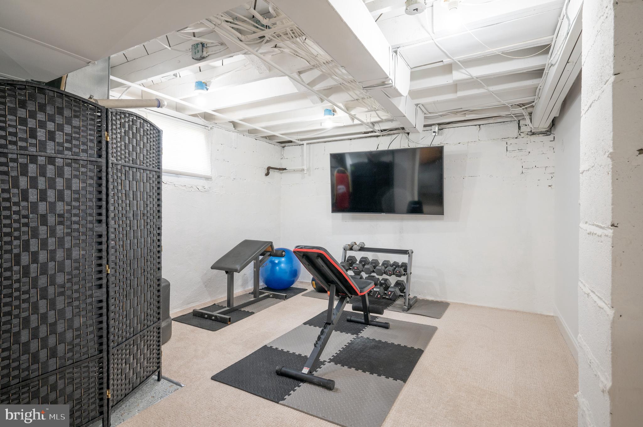 DOUGLAS PARK - Residential