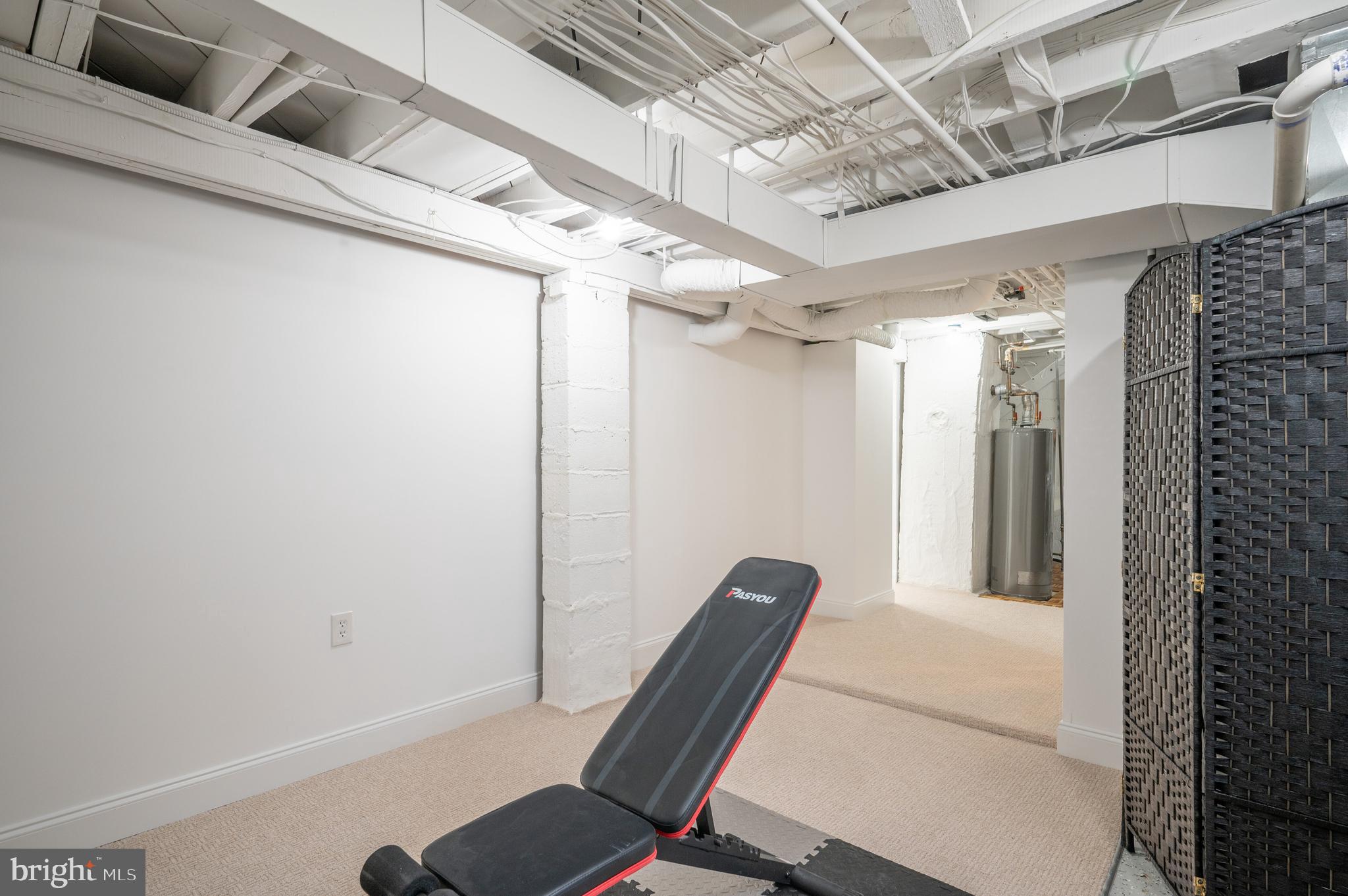 DOUGLAS PARK - Residential