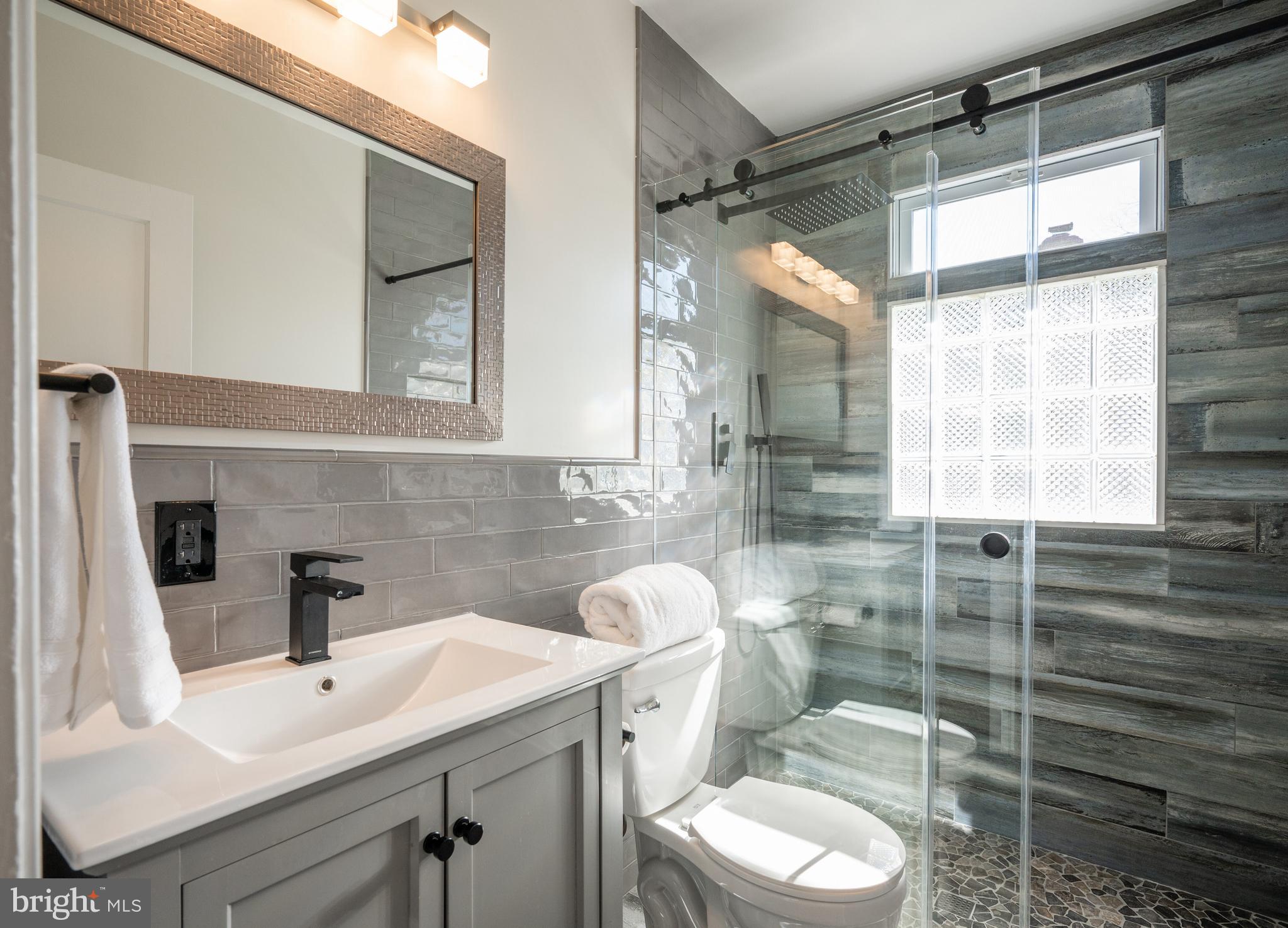 DOUGLAS PARK - Residential