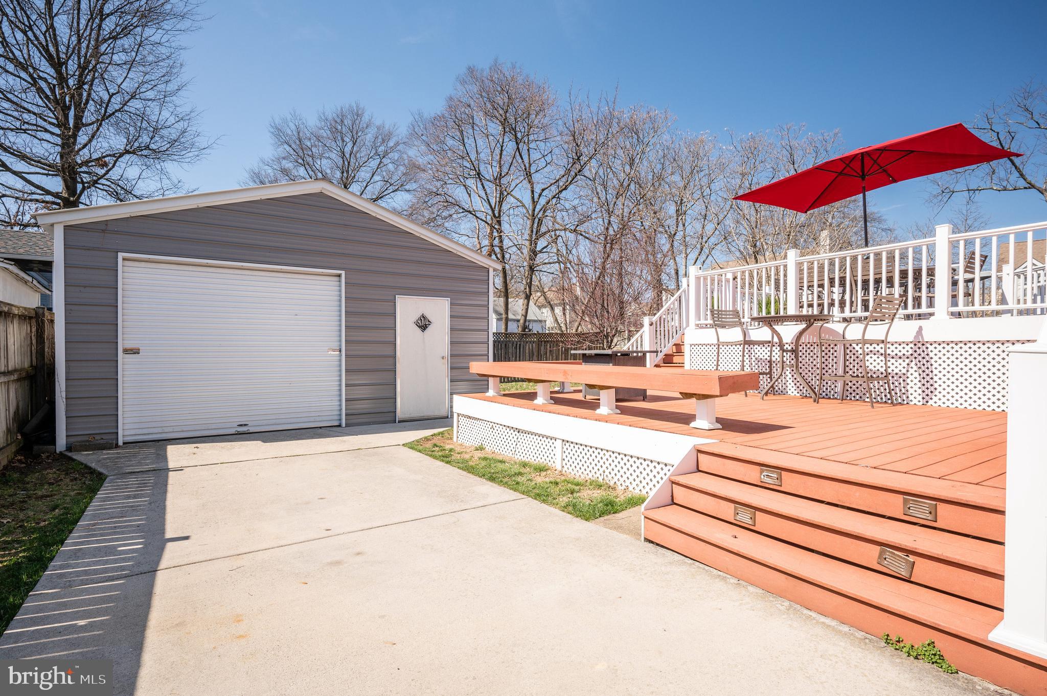 DOUGLAS PARK - Residential