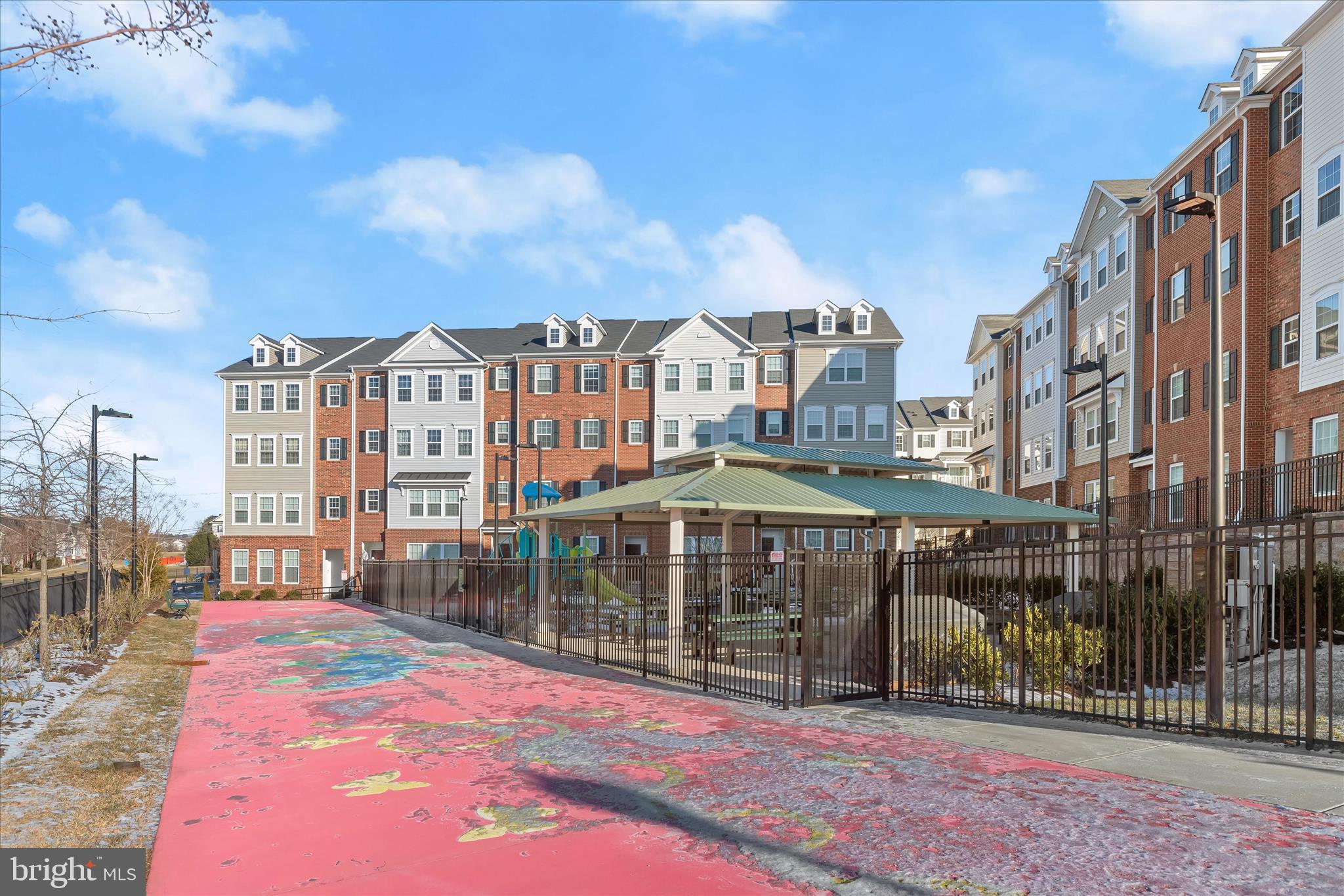 BALLARD GREEN - Residential