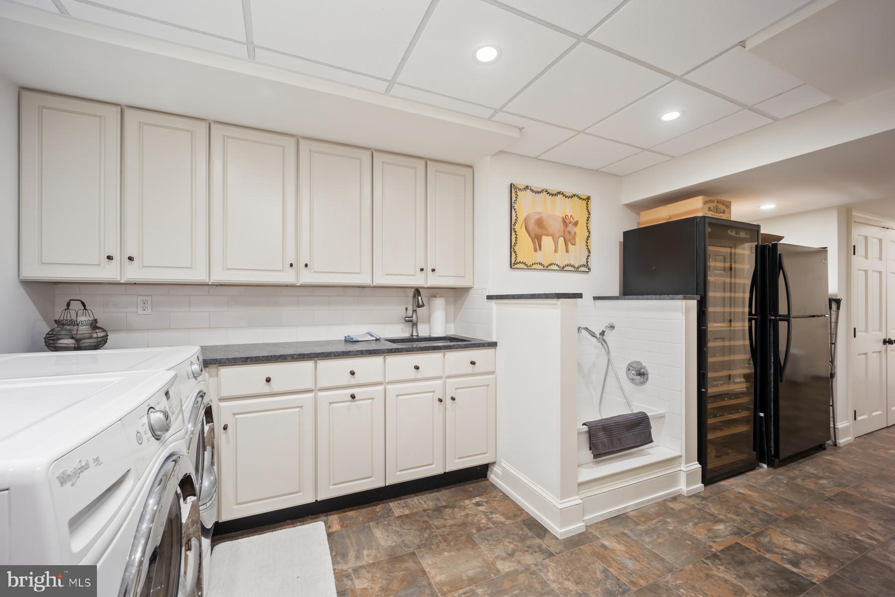 ARONIMINK - Residential